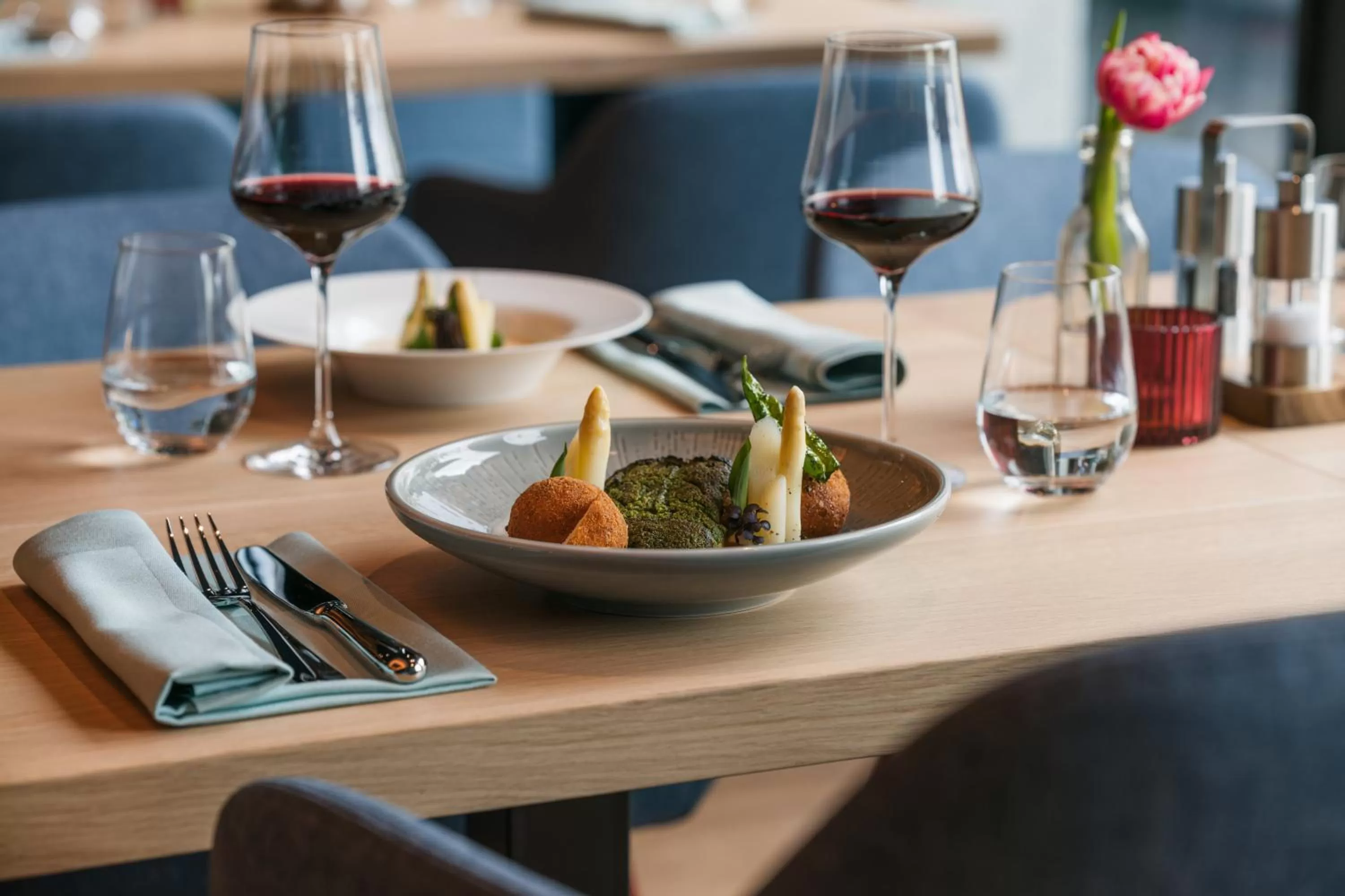 Restaurant/places to eat in b-smart hotel Schönenwerd