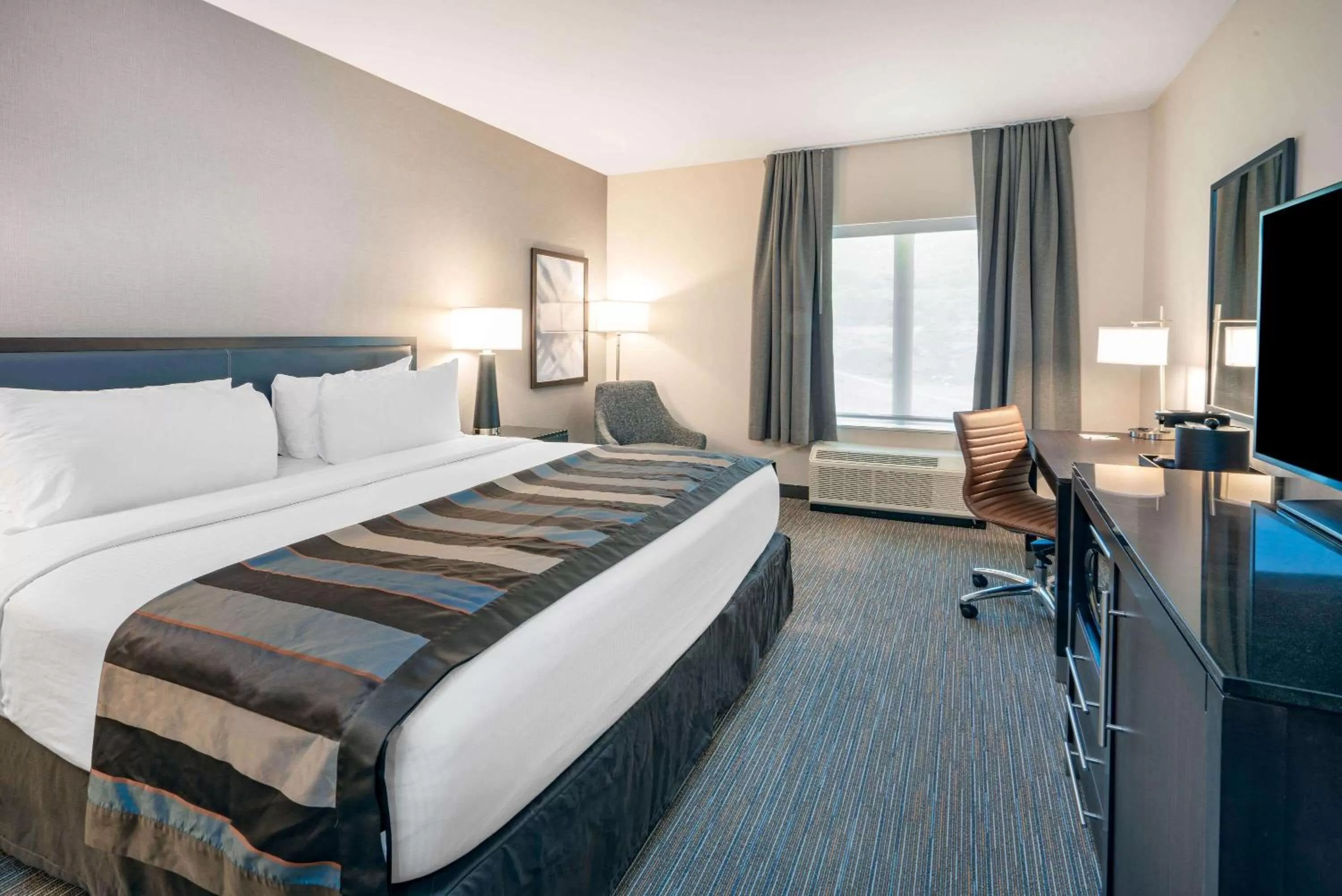 Photo of the whole room, Bed in Wingate by Wyndham Moab