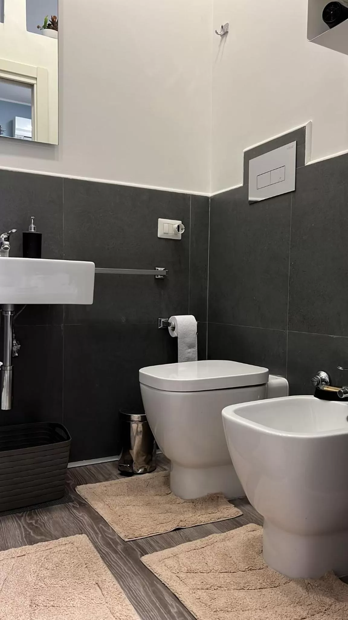 Bathroom in Rodinó rooms