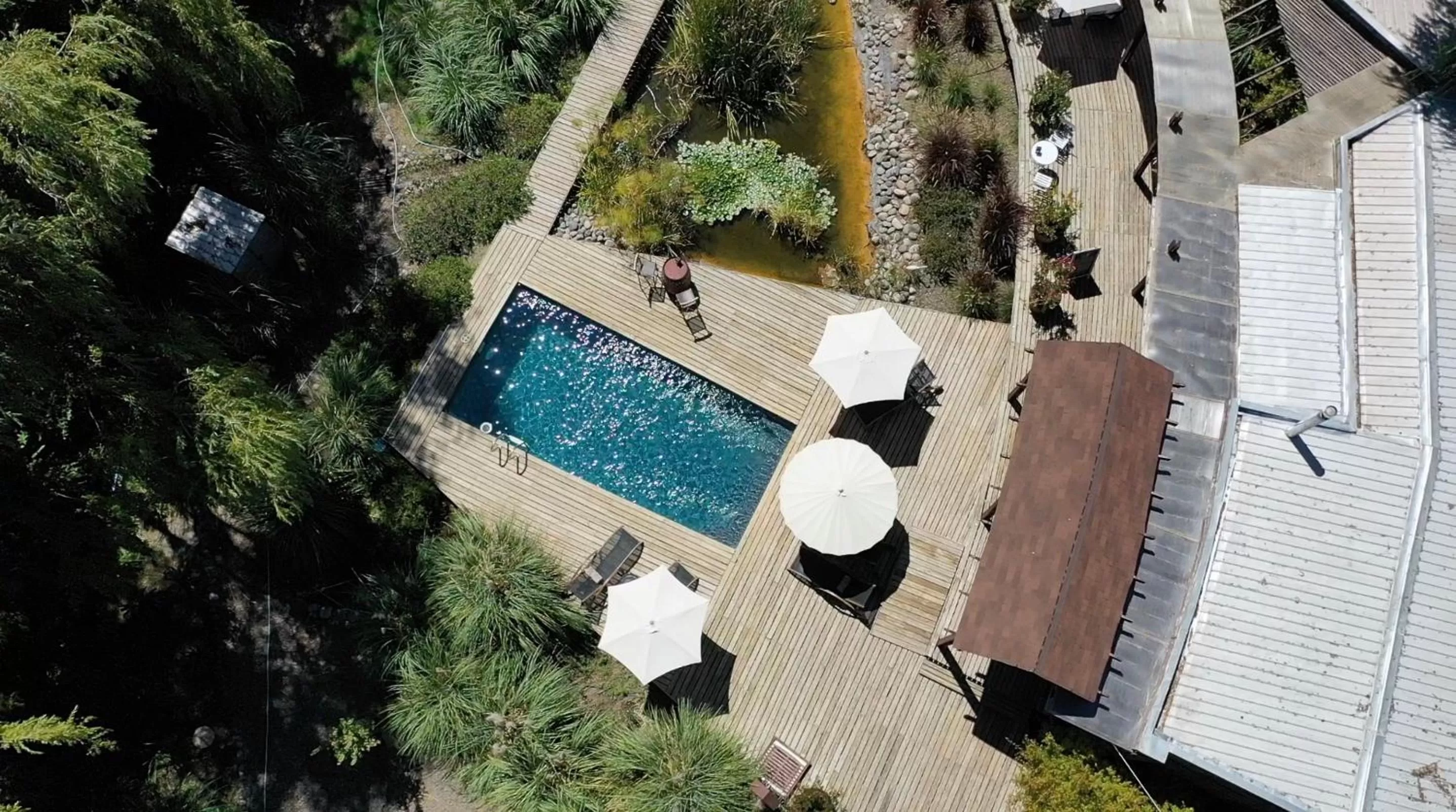 Swimming pool, Bird's-eye View in Barrica Lodge