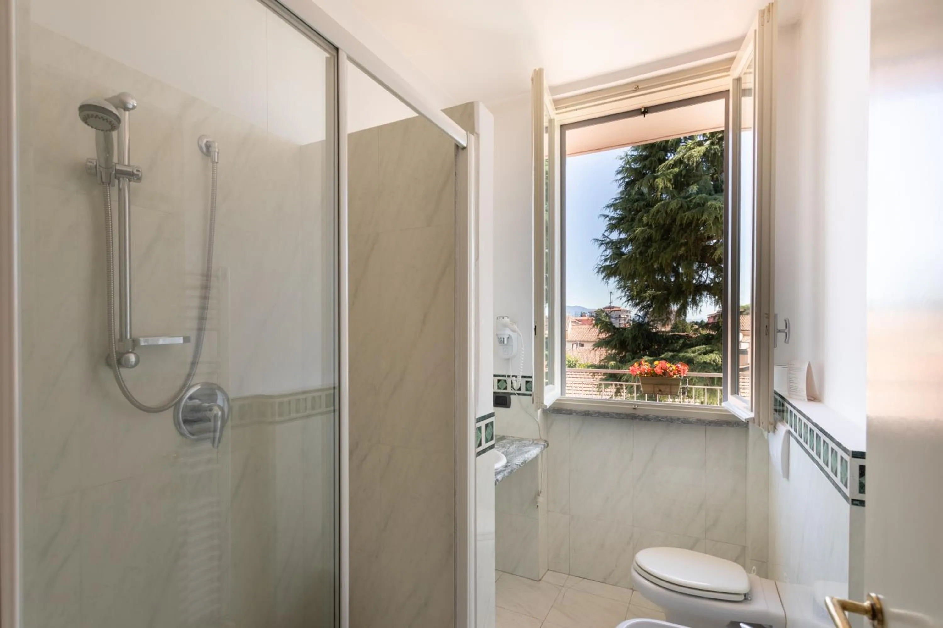 Bathroom in Hotel Dei Tigli