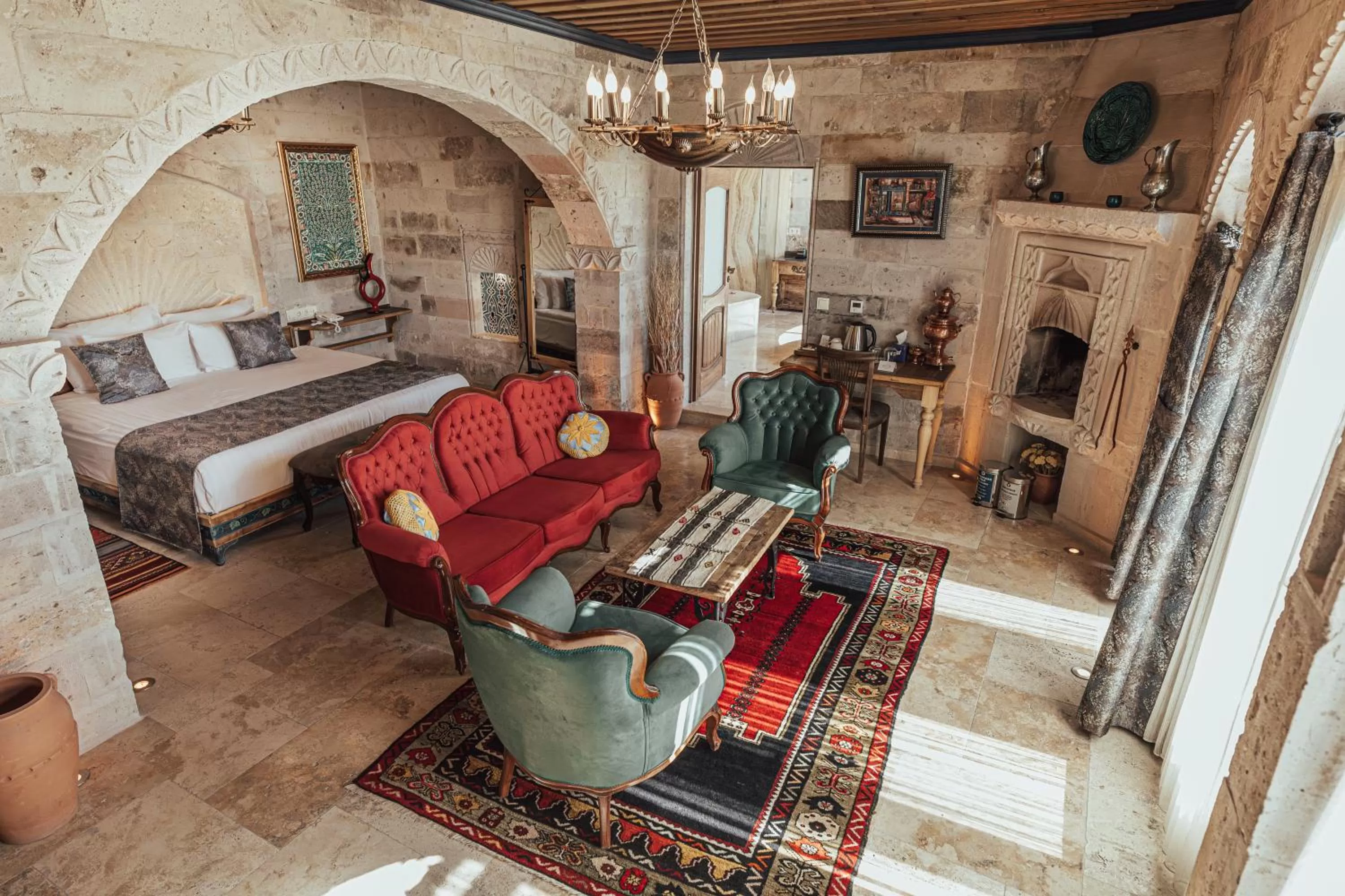 Photo of the whole room in Şah Saray Cave Suites Halal Hotel