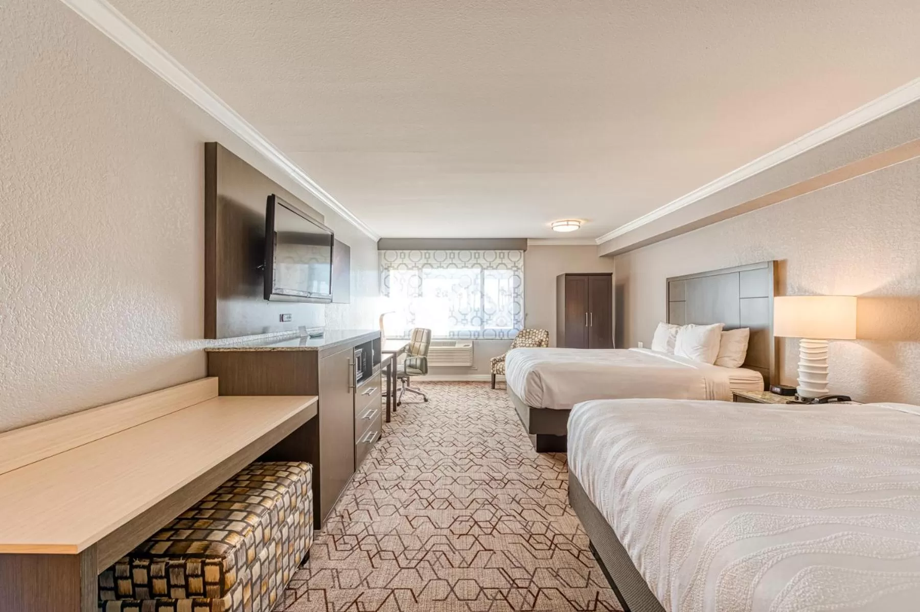 Bed in Amanzi Hotel, an Ascend Collection Hotel