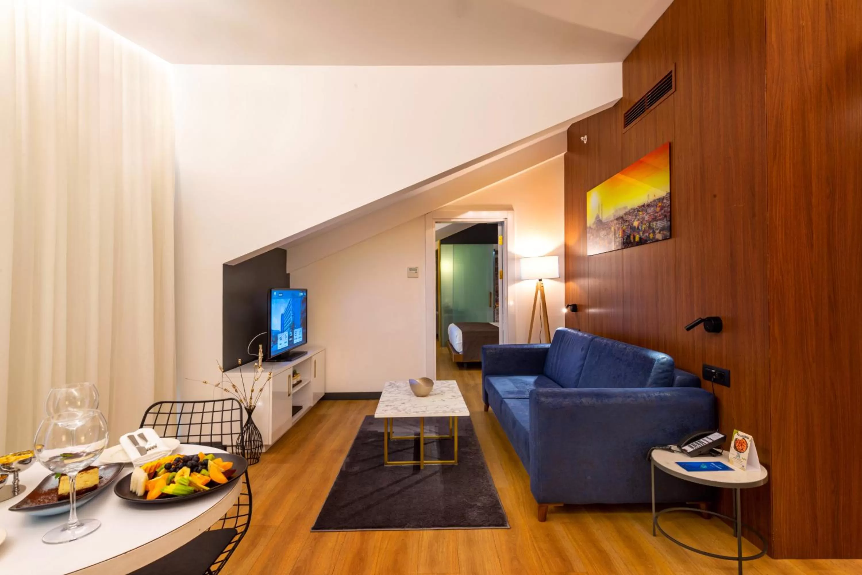 King Suite with Balcony in The Craton Hotel Sisli