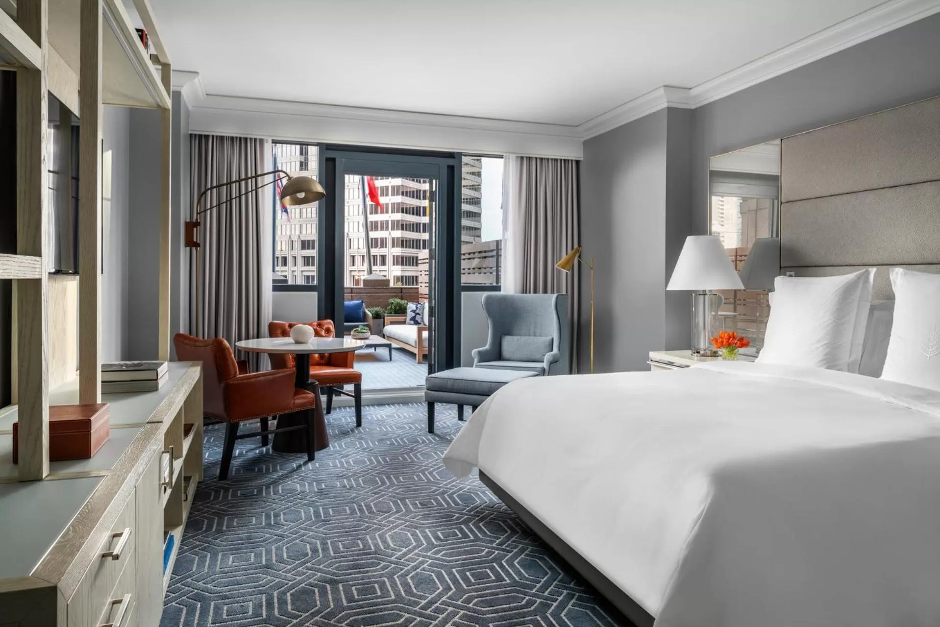 Patio, Bed in Four Seasons Hotel Atlanta