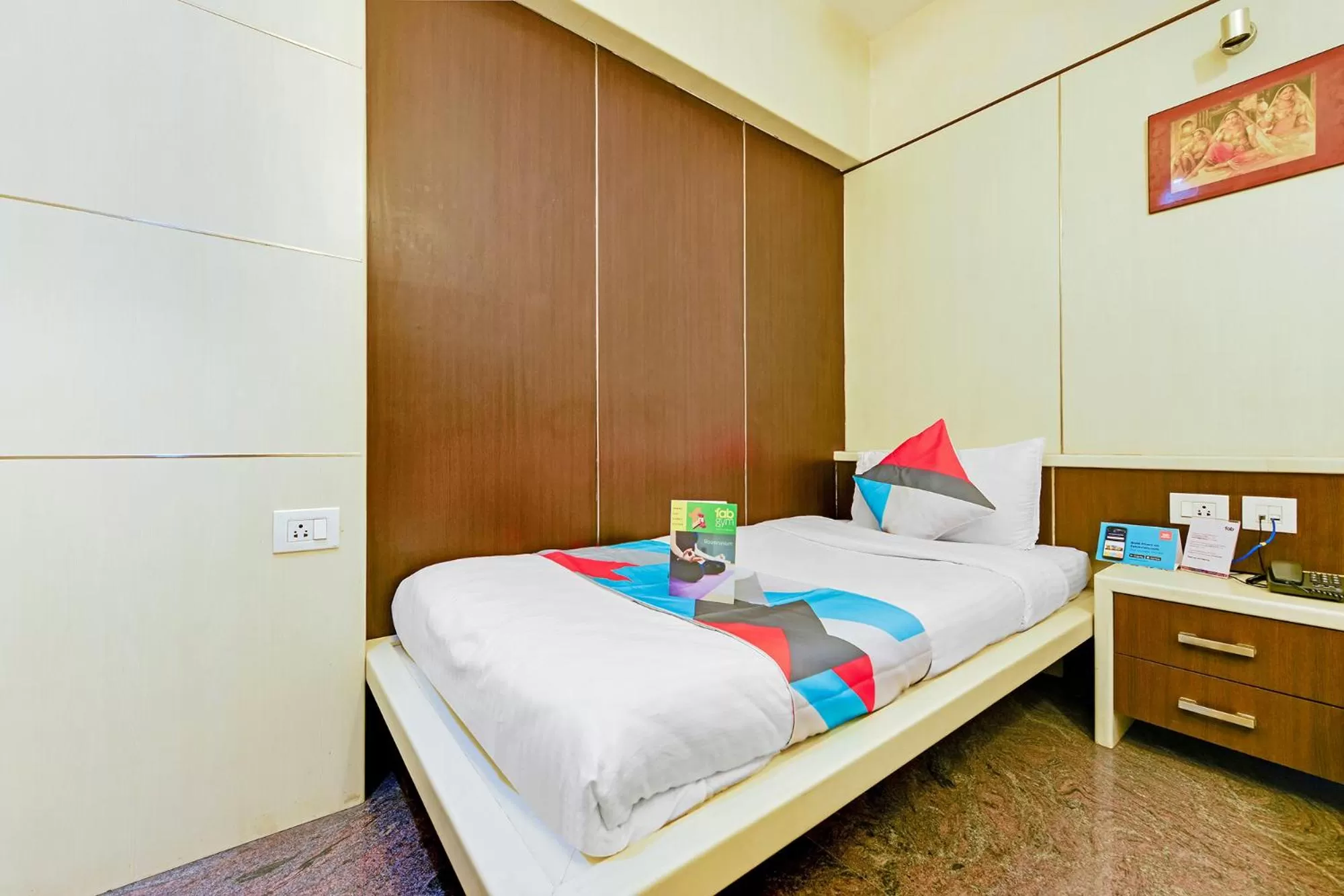 Bedroom, Bed in FabHotel B Zone - Nr US Consulate