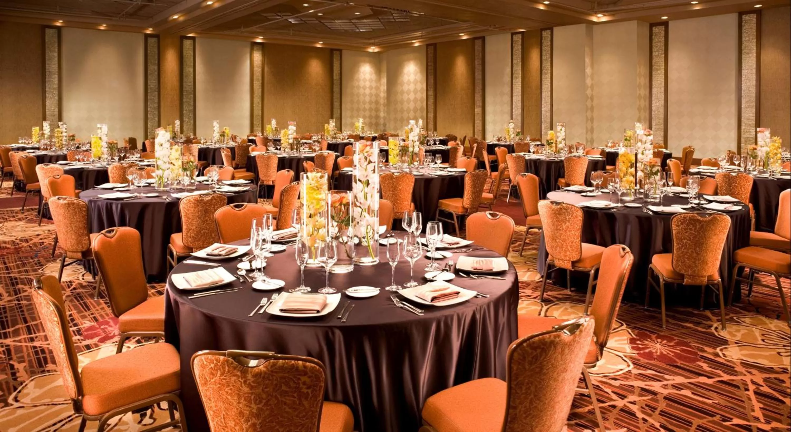 Meeting/conference room, Restaurant/Places to Eat in Tropicana Las Vegas a DoubleTree by Hilton Resort & Casino - Free Parking