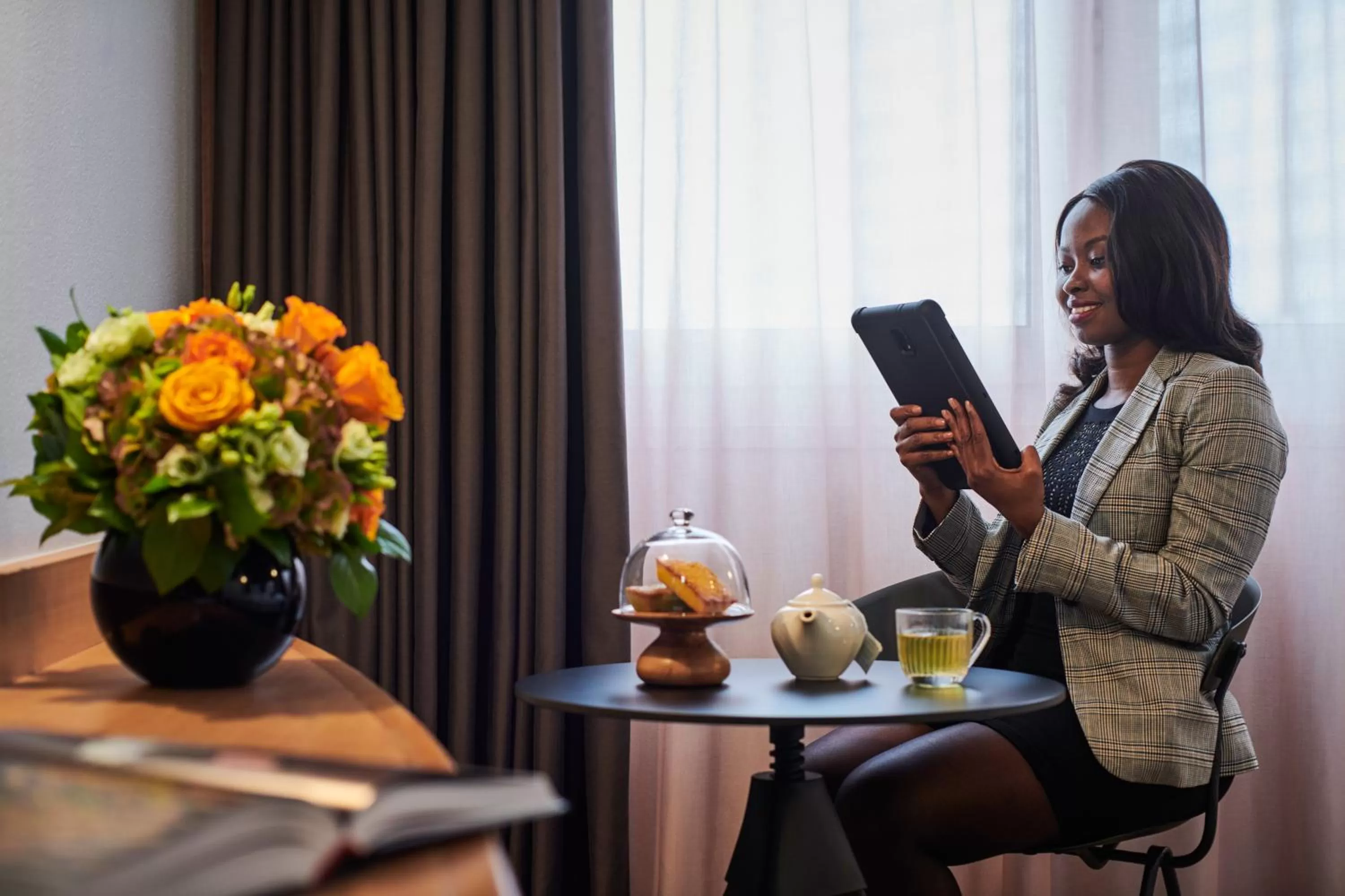 People in Mercure Paris La Défense