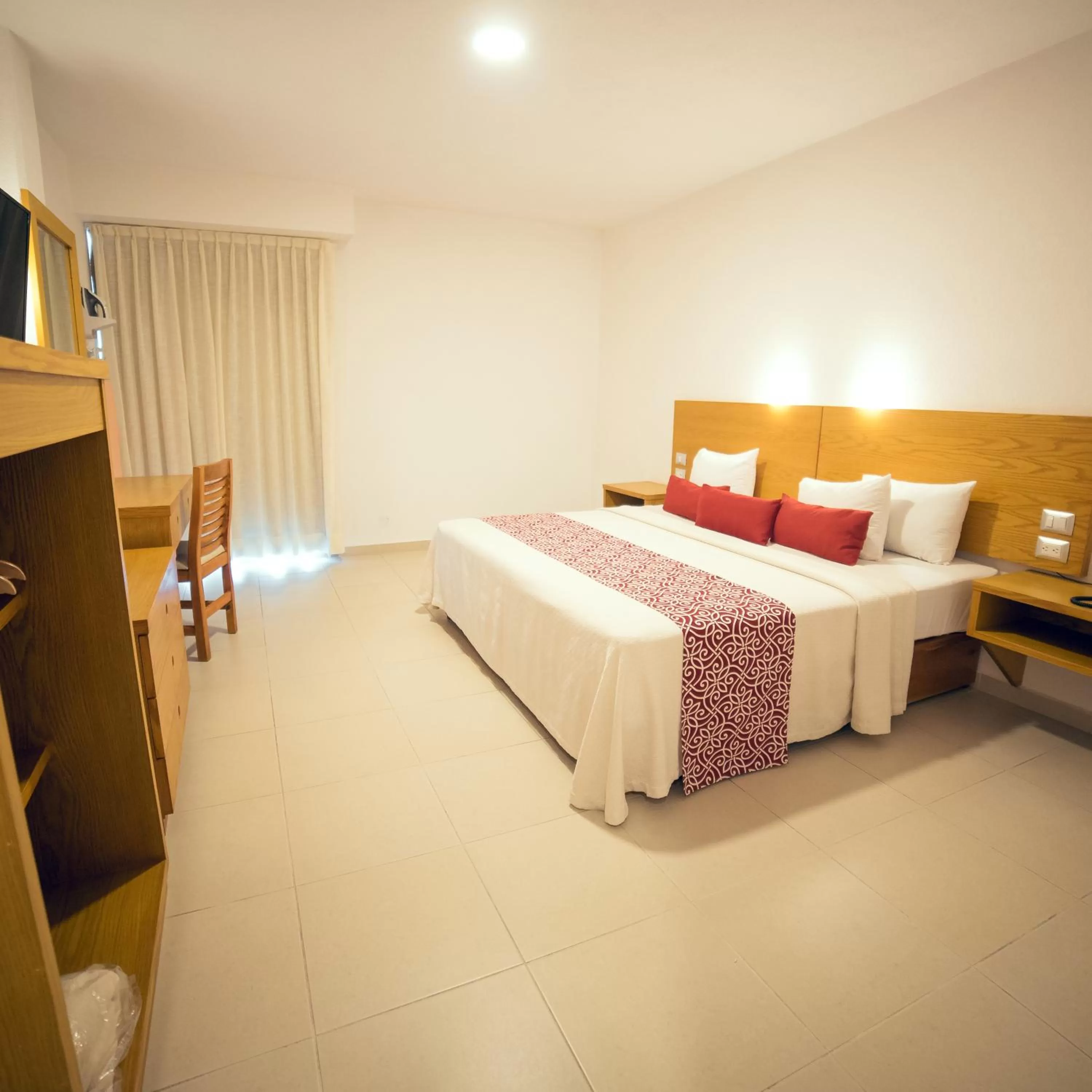 Photo of the whole room, Bed in Hotel Klimt