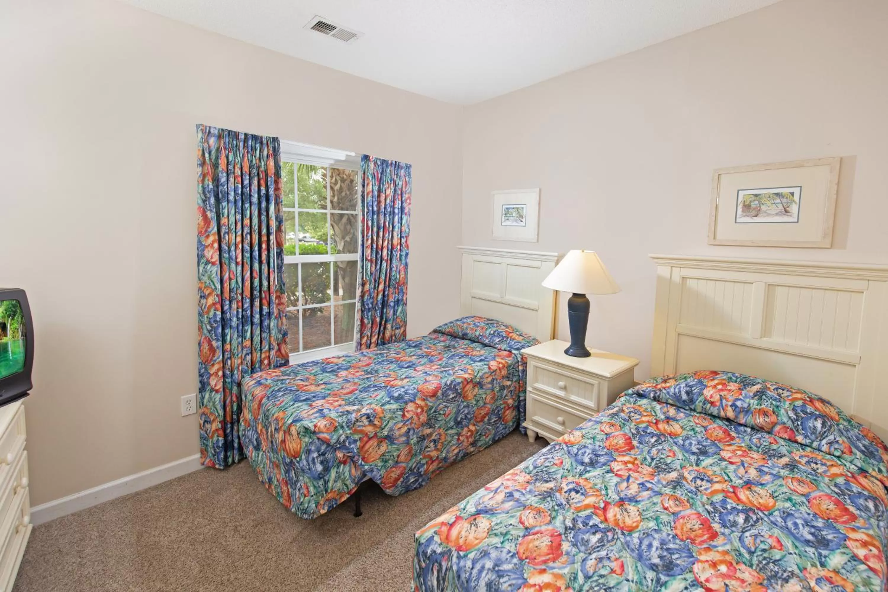 Bedroom in Barefoot Resort Golf & Yacht Club Villas