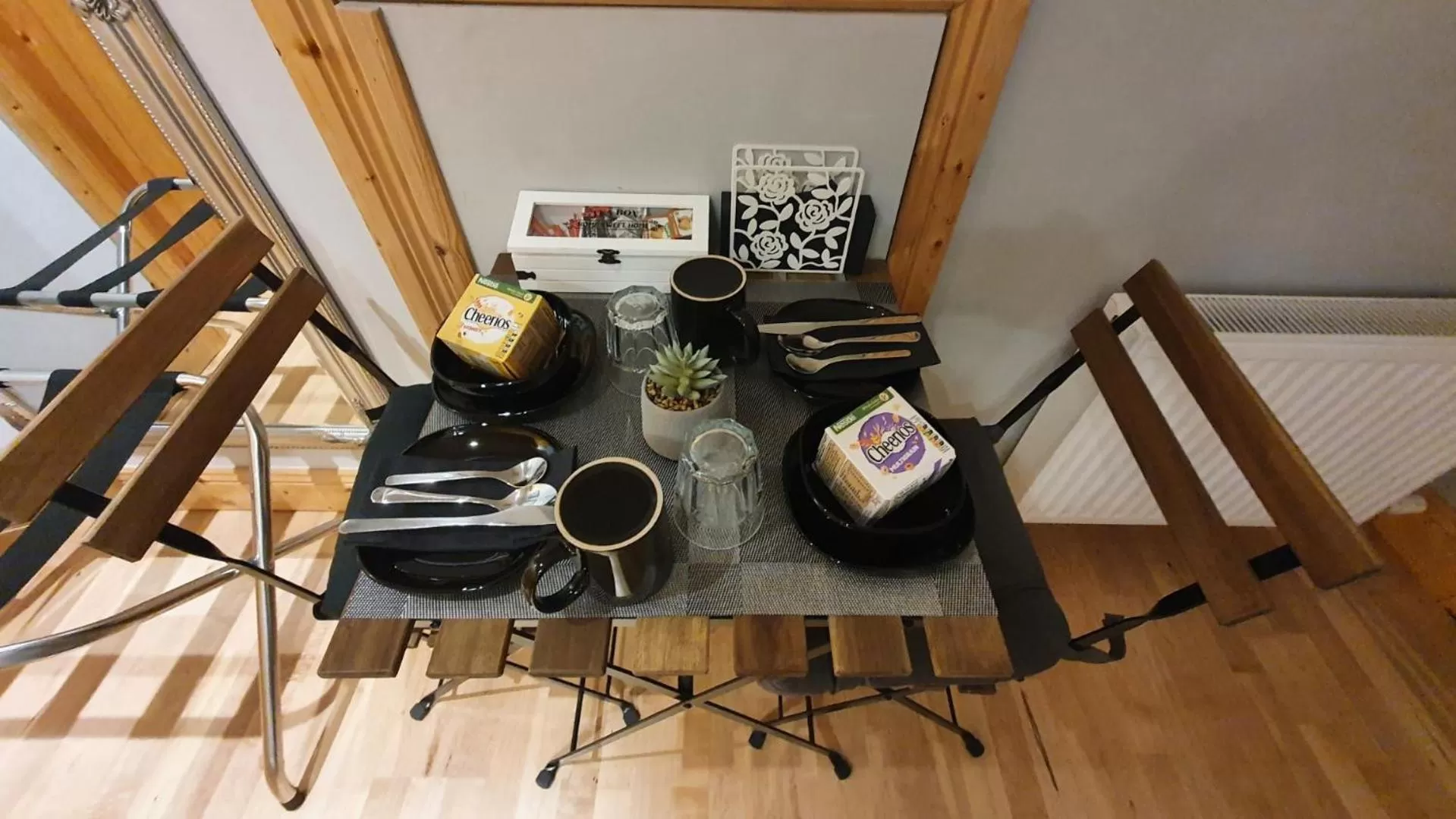 Dining Area in Forest Hills Lodge