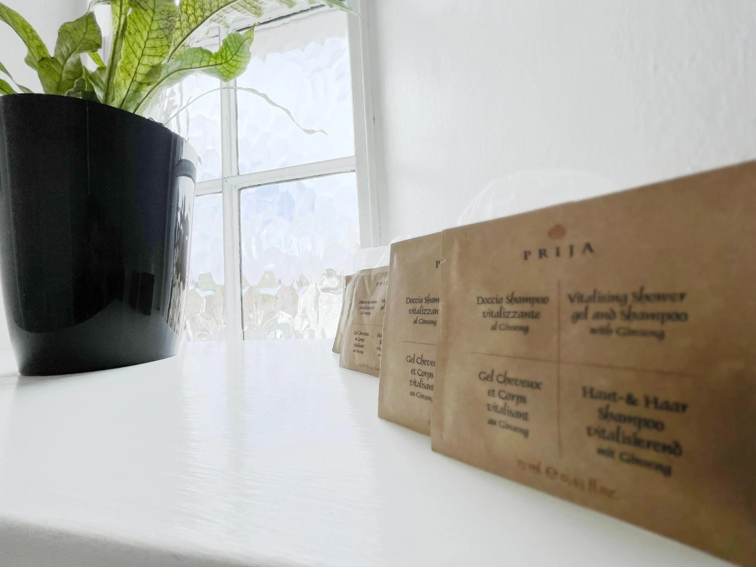 Bathroom in Buccleuch Arms Hotel