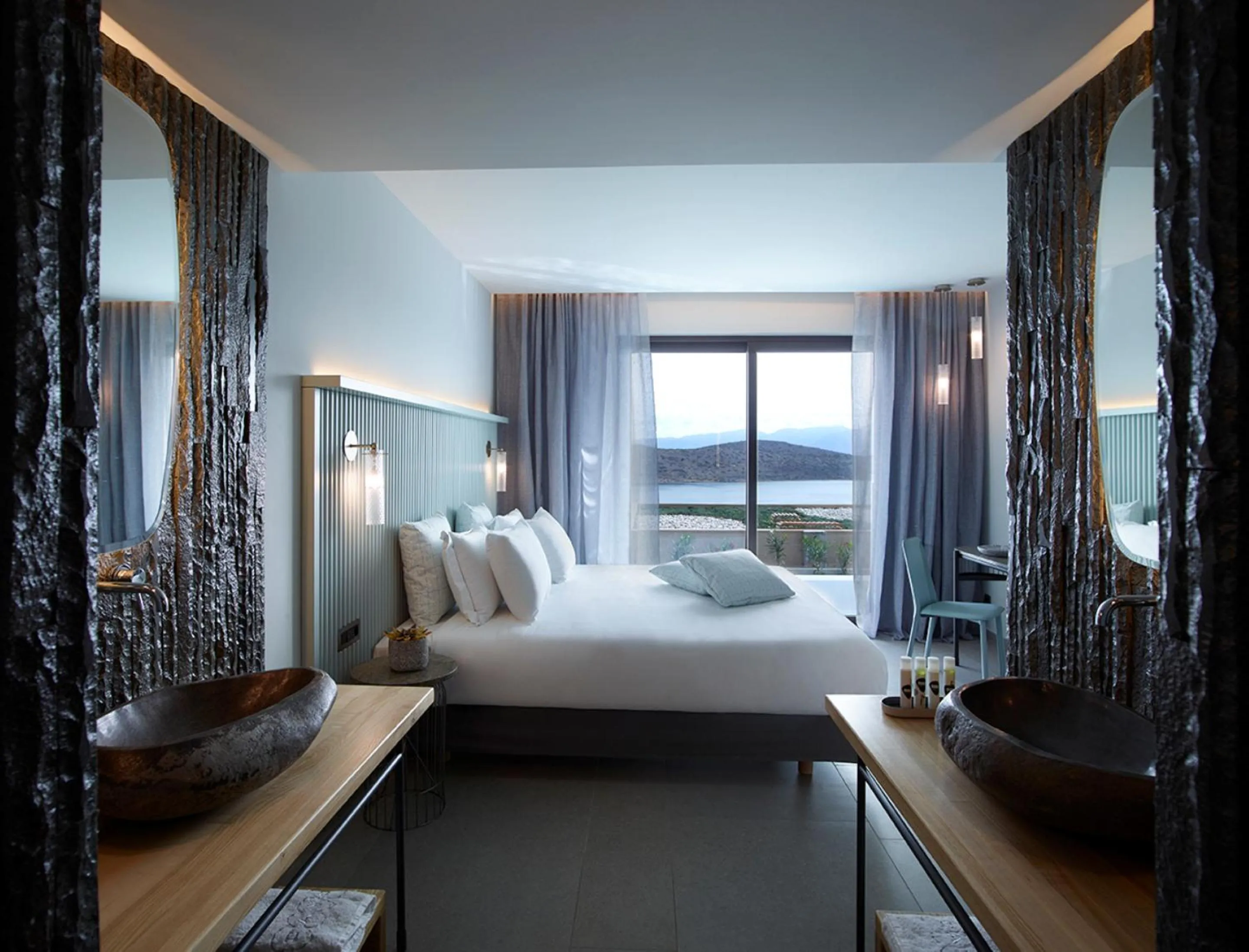 Bedroom, Bed in Cayo Exclusive Resort & Spa