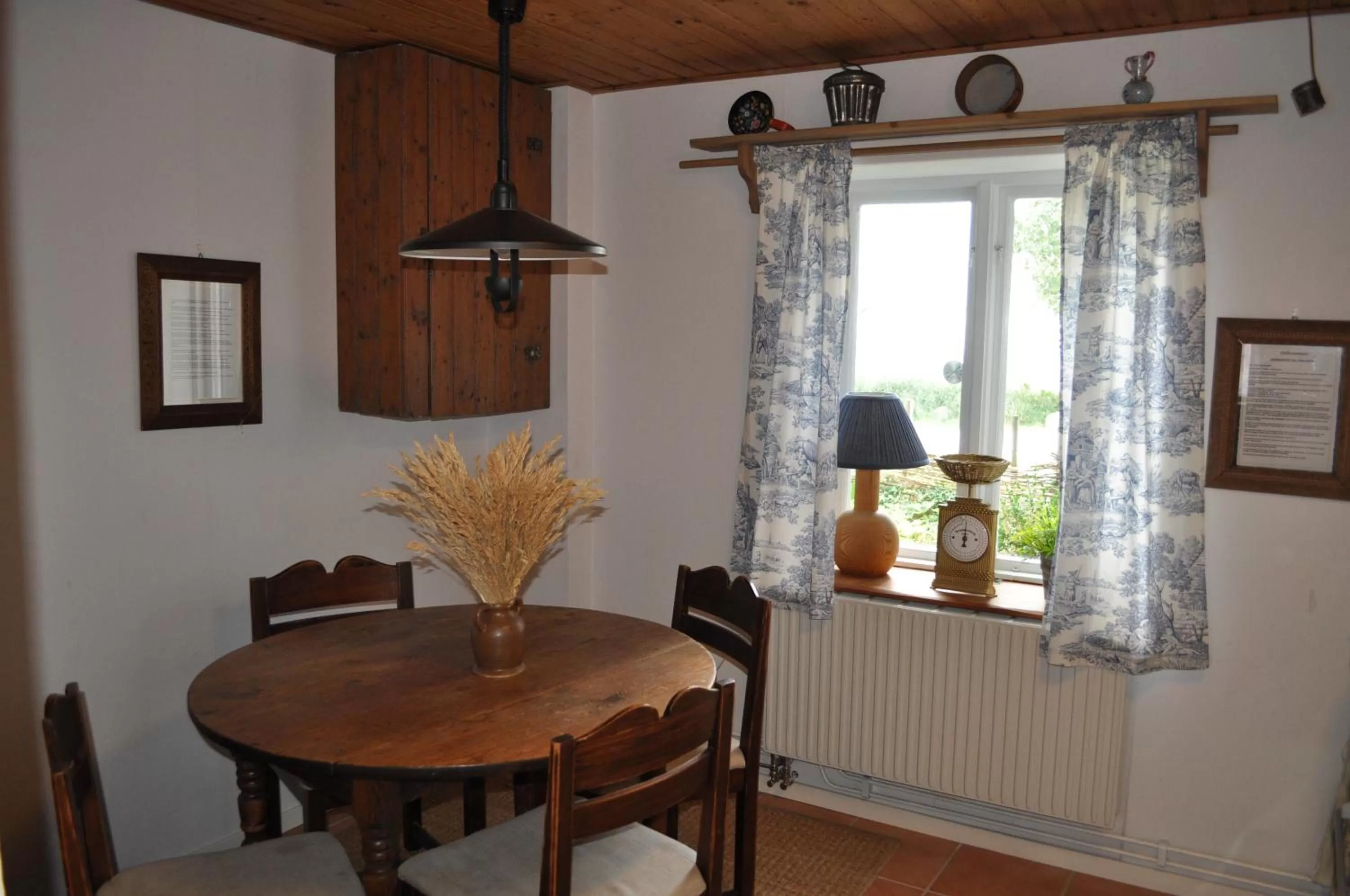 Kitchen or kitchenette in B&B Ströprodukter