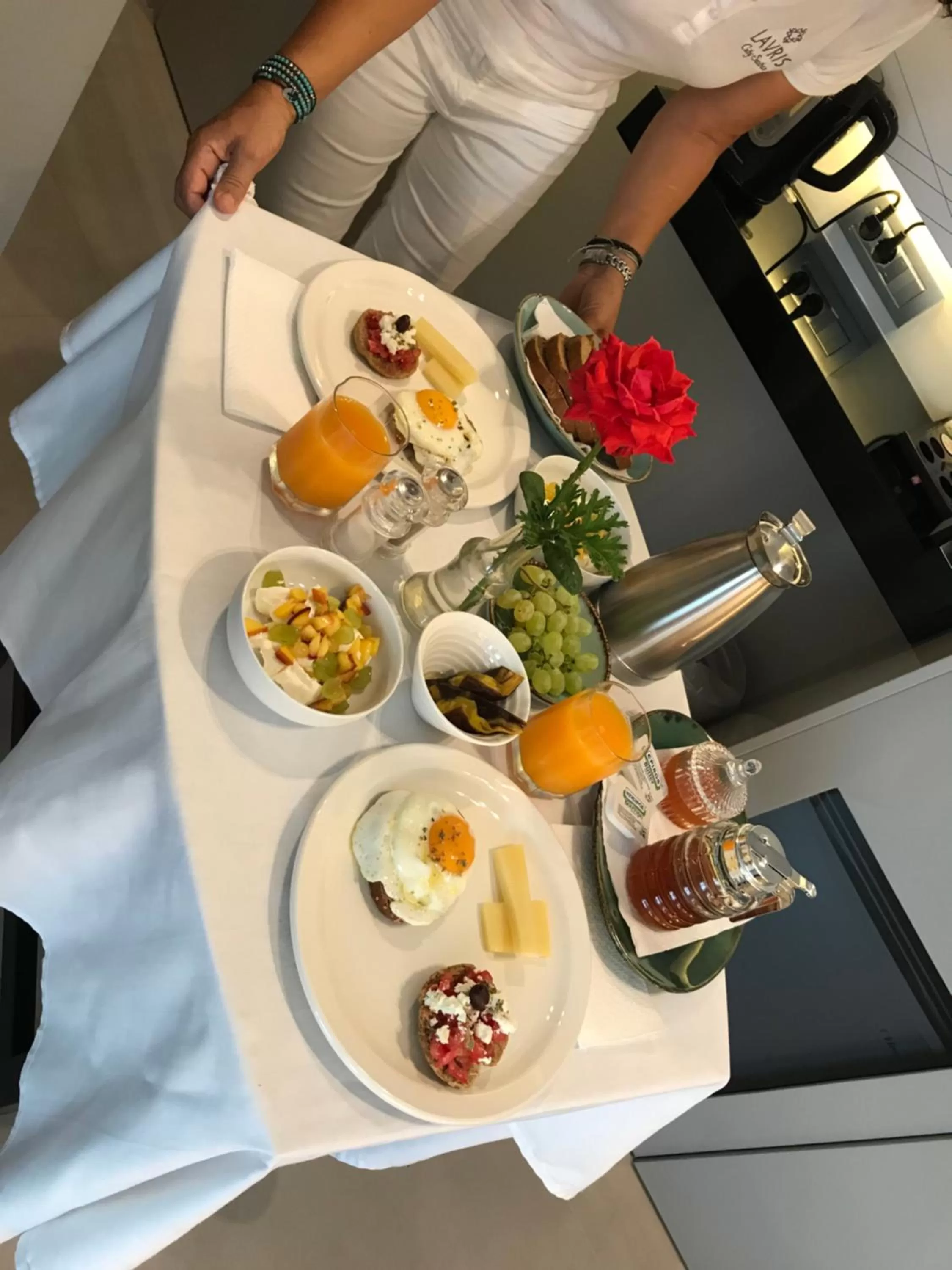 Breakfast in Lavris City Suites