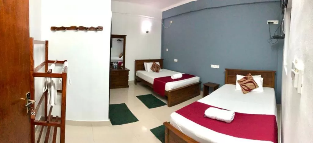 Bed in Yal's Town Inn