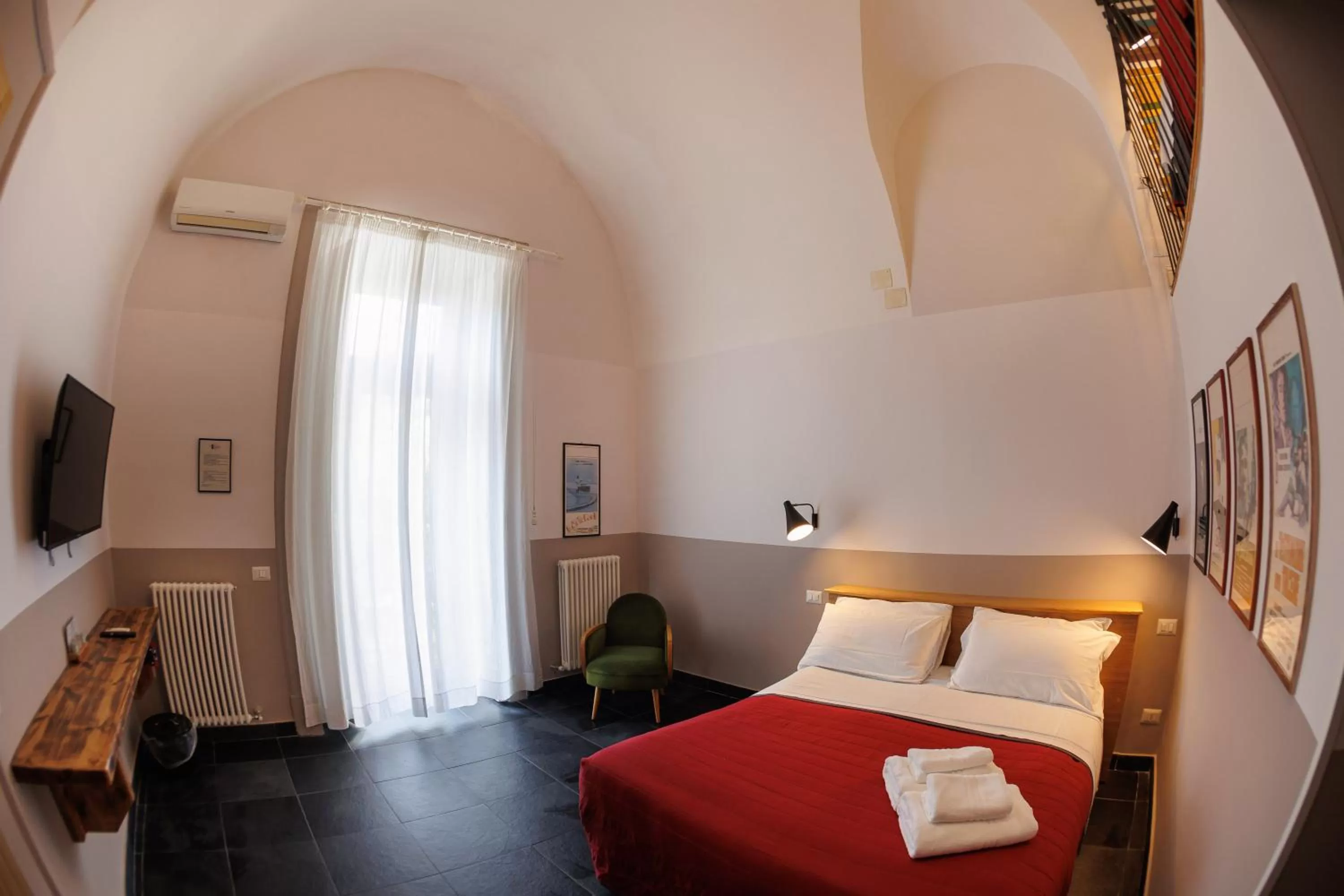 Bedroom, Bed in The Bellini House by House In Naples