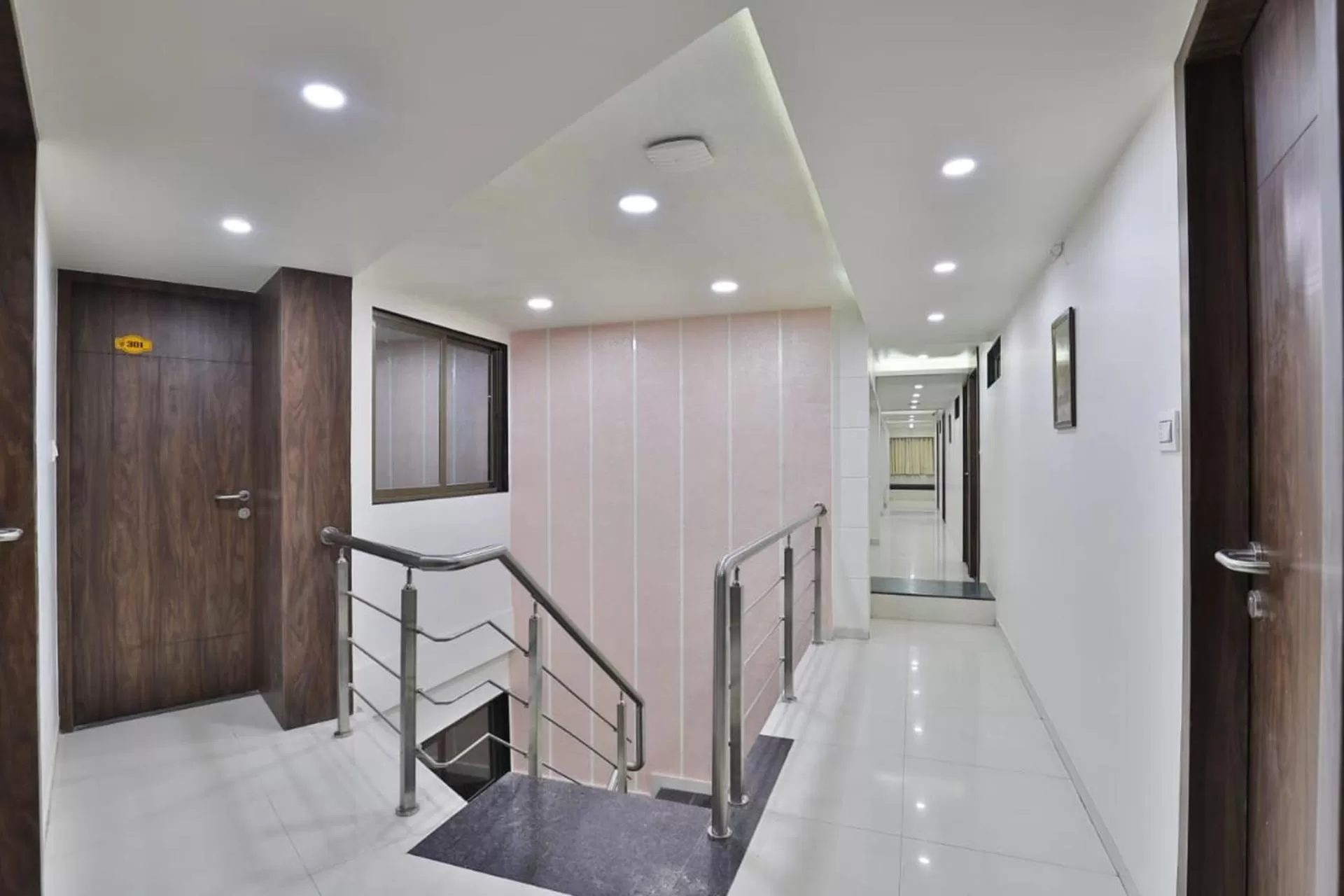 Property building in Hotel Nice RAILWAY STATION