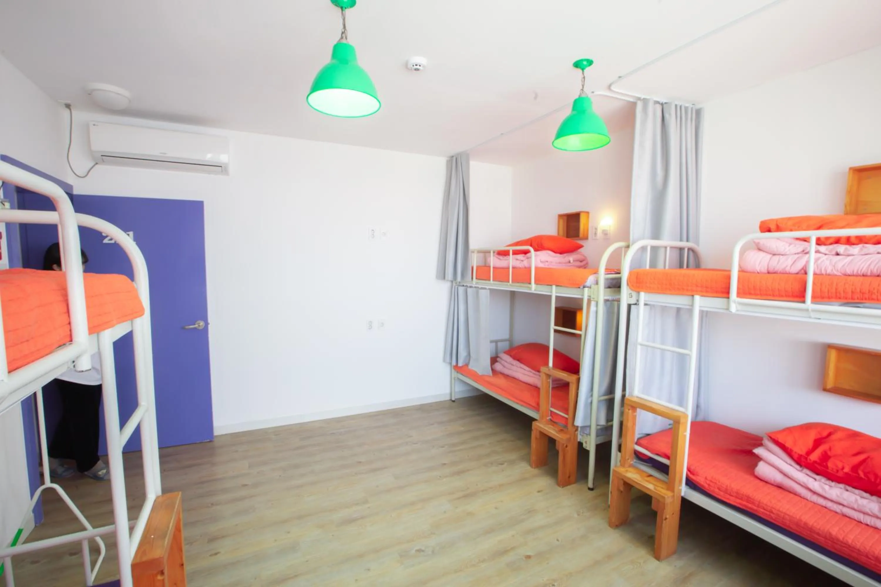 Bed in SUM Guesthouse Jeju Airport