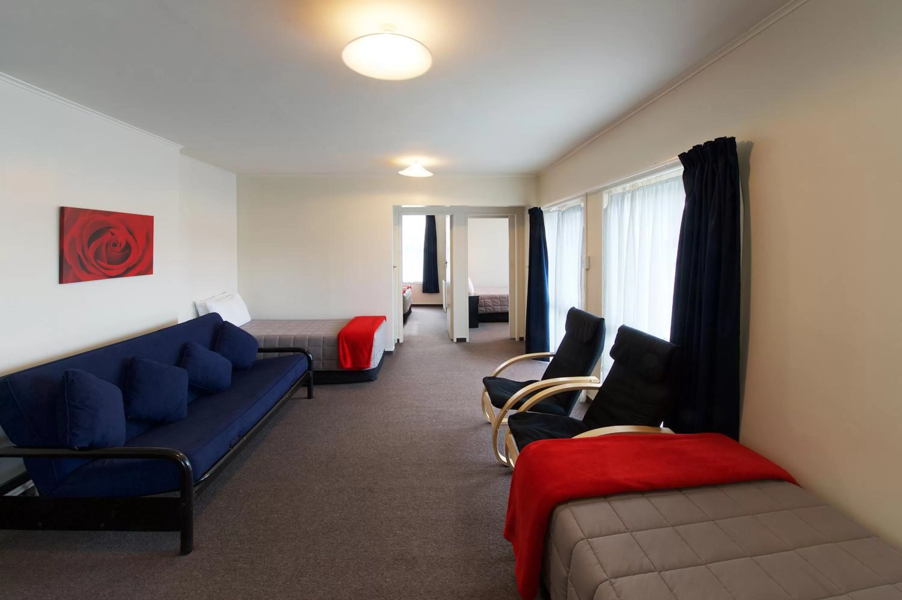 Living room in Ambassador Thermal Motel