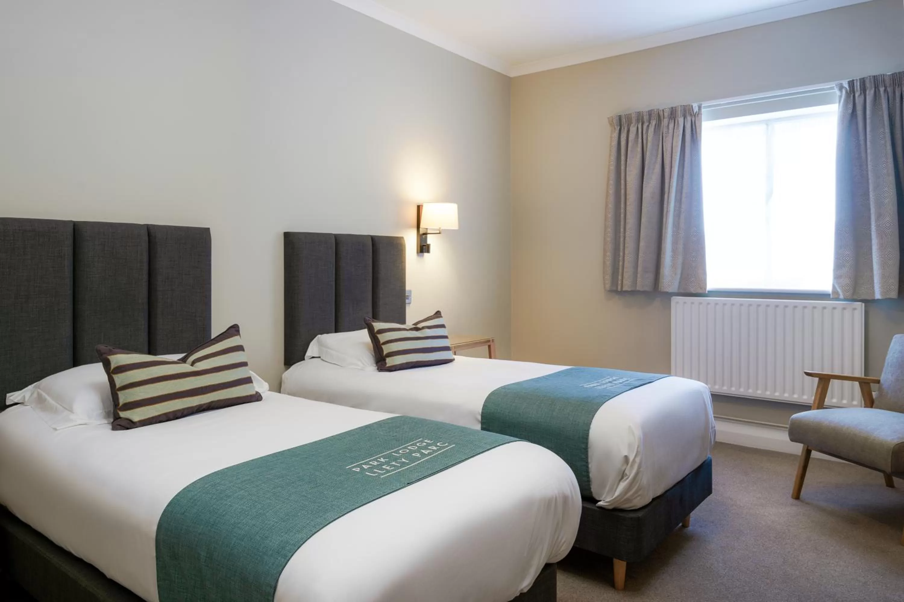 Bedroom, Bed in Aberystwyth Park Lodge Hotel