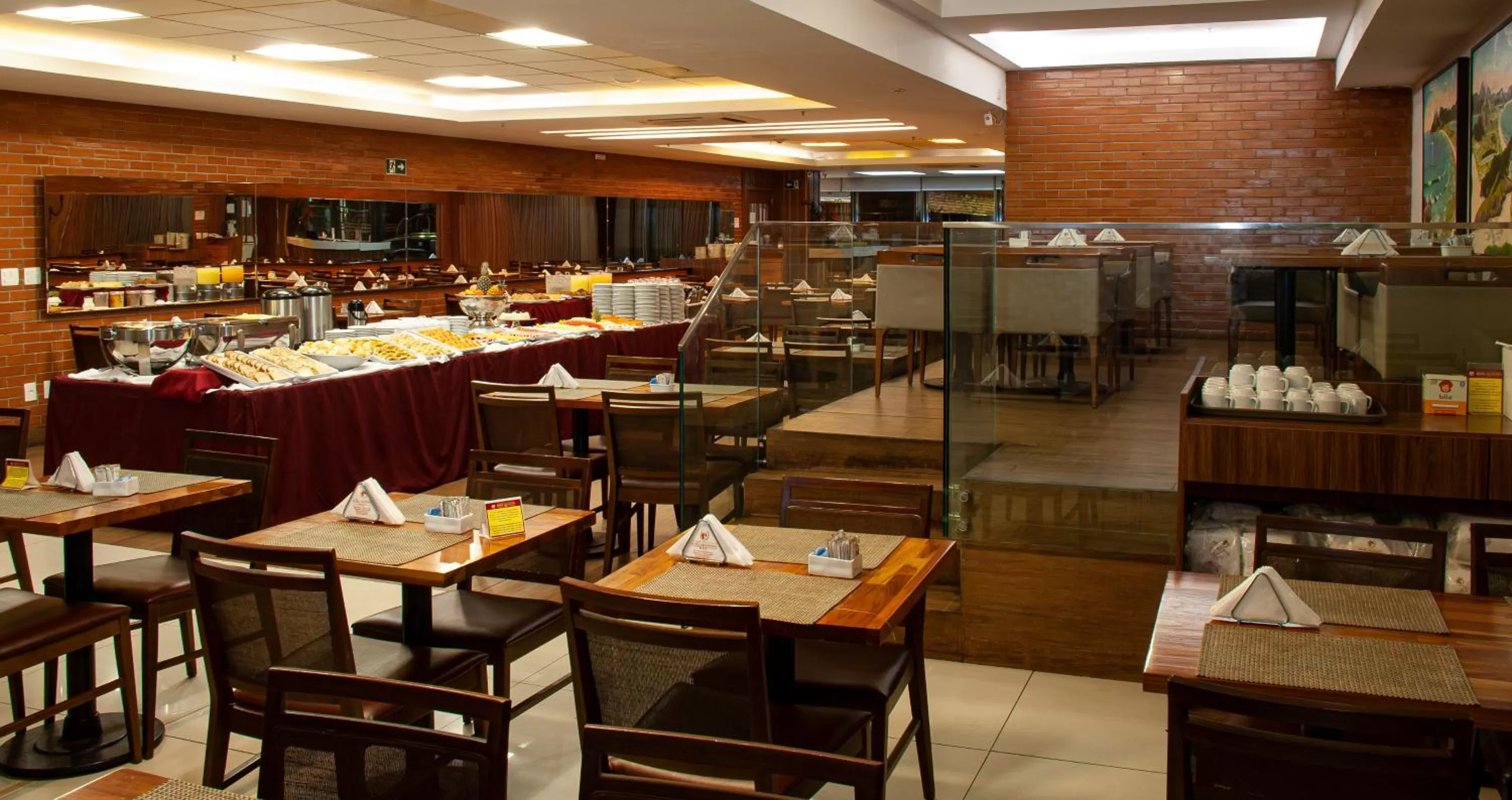Restaurant/places to eat in Hotel Atlântico Rio