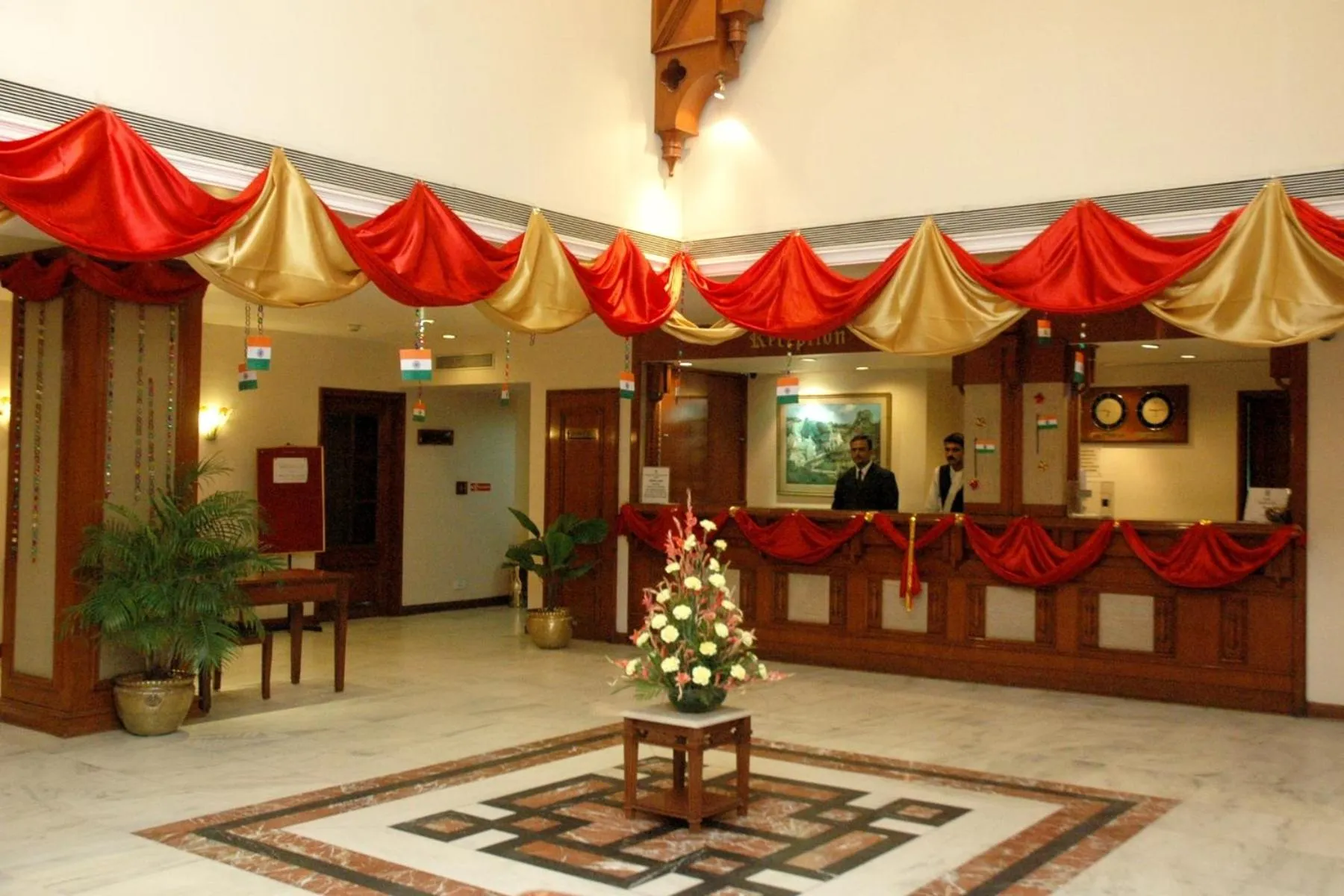 Lobby or reception in Comfort Inn Sunset