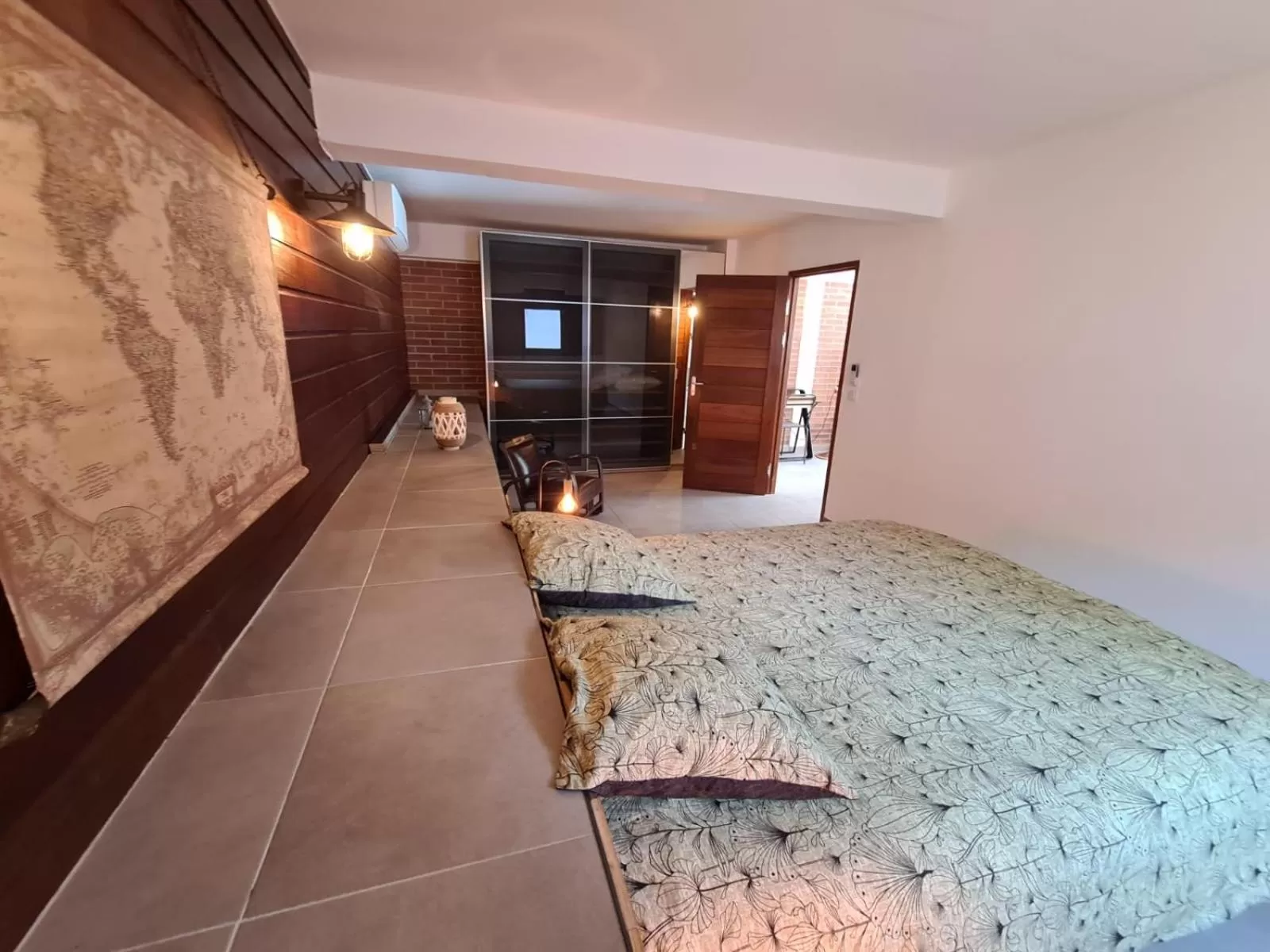 Bed in Shikoa Sobole - Le Morpho et l'Ara