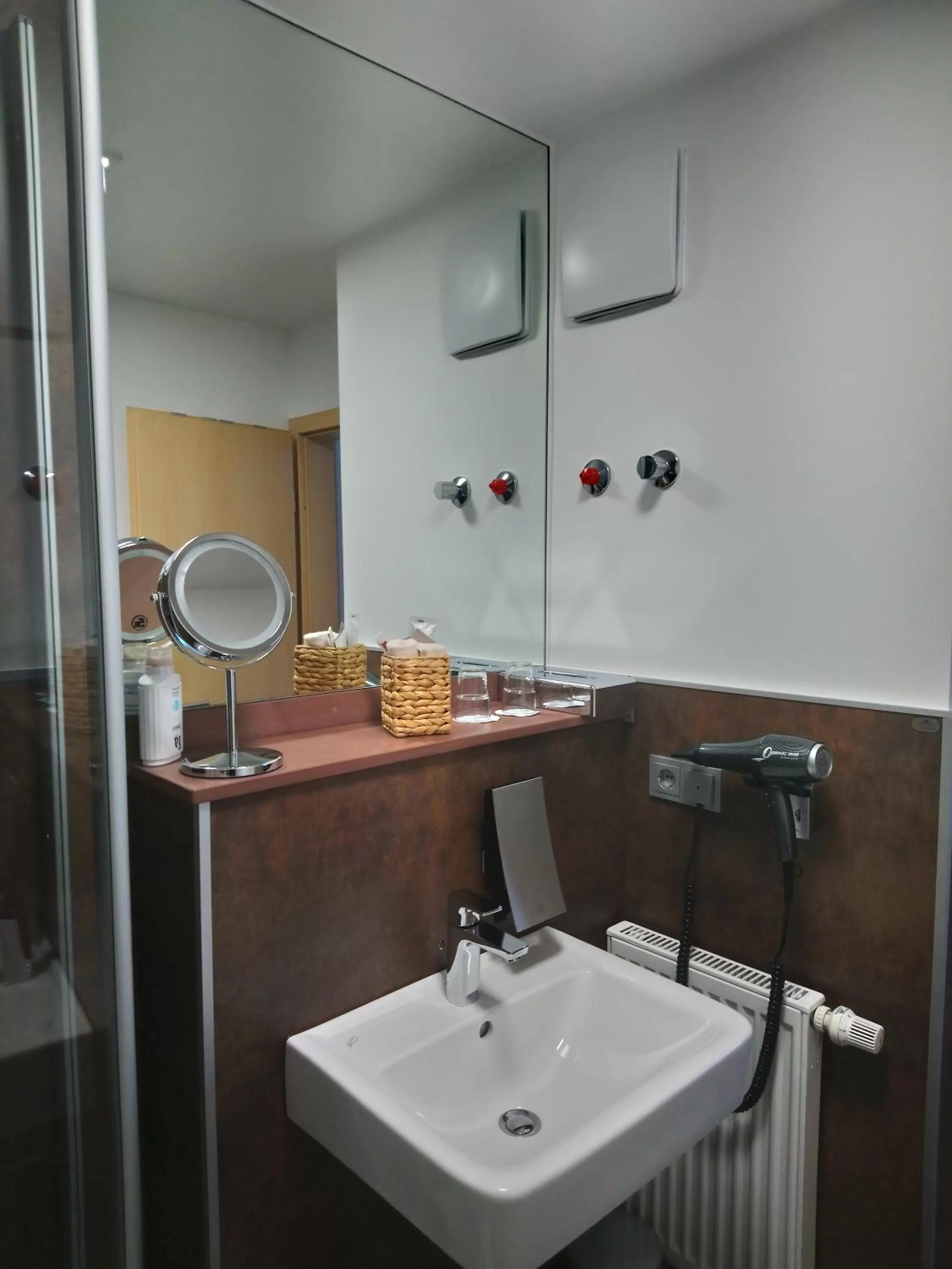 Bathroom in Altstadthotel Arte