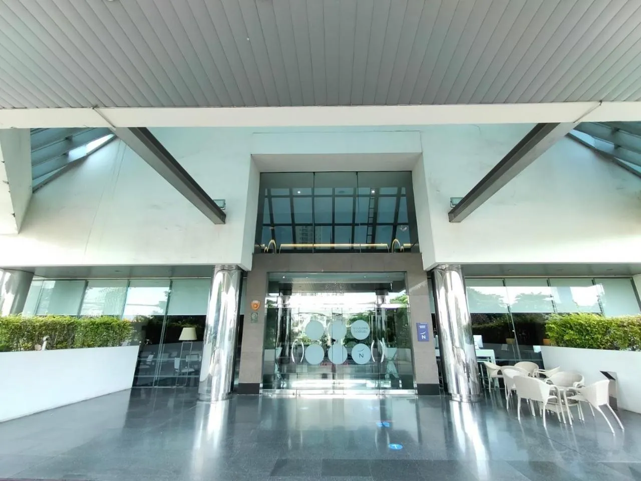 Facade/entrance in Novotel Bangkok Bangna