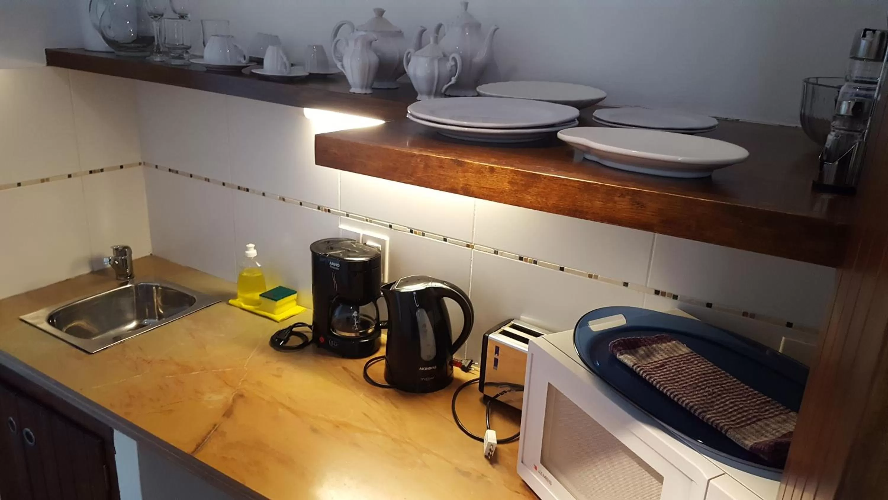 Kitchen or kitchenette in BDA Hotel & Spa