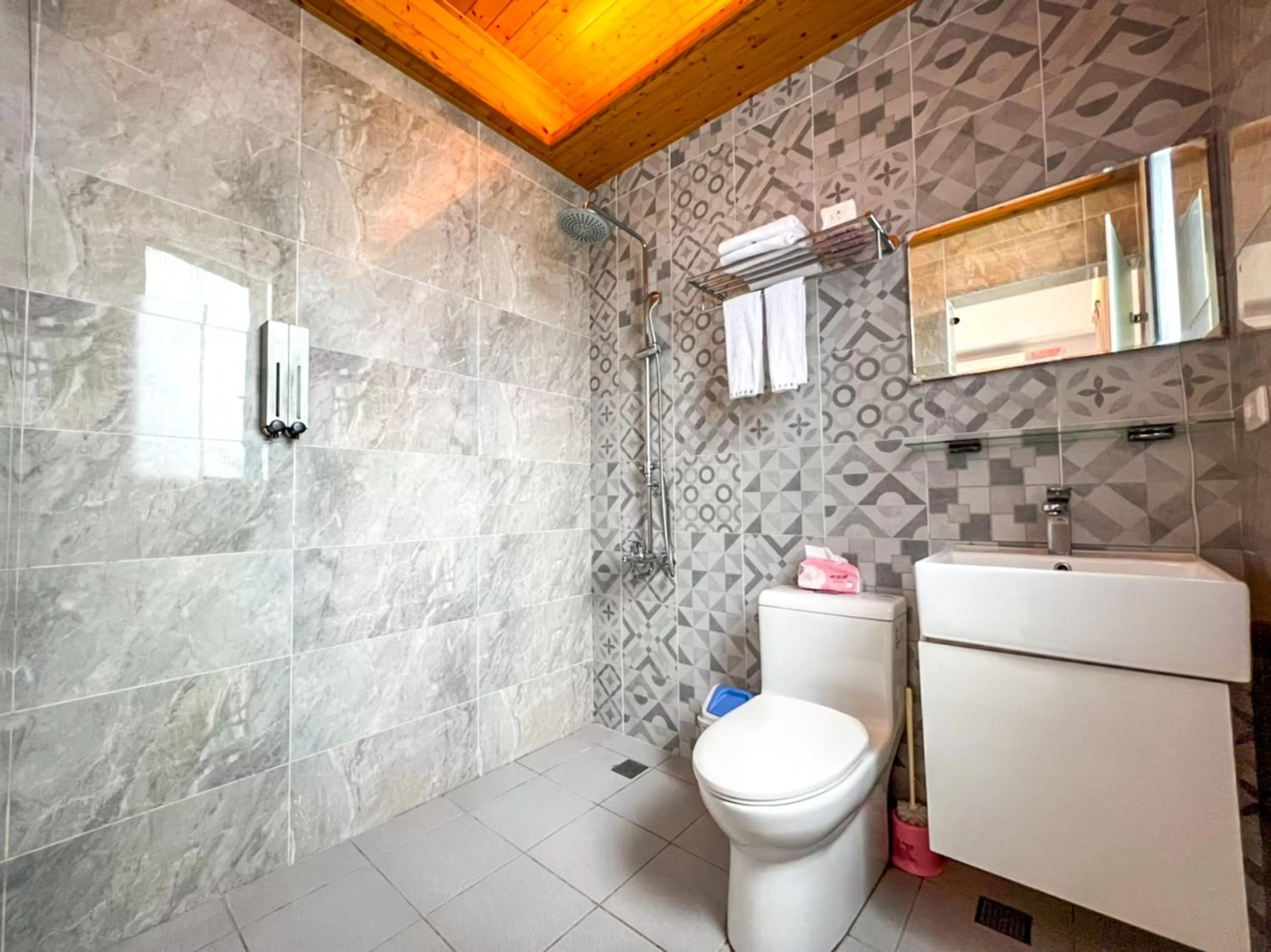 Toilet in Jinguann B&B