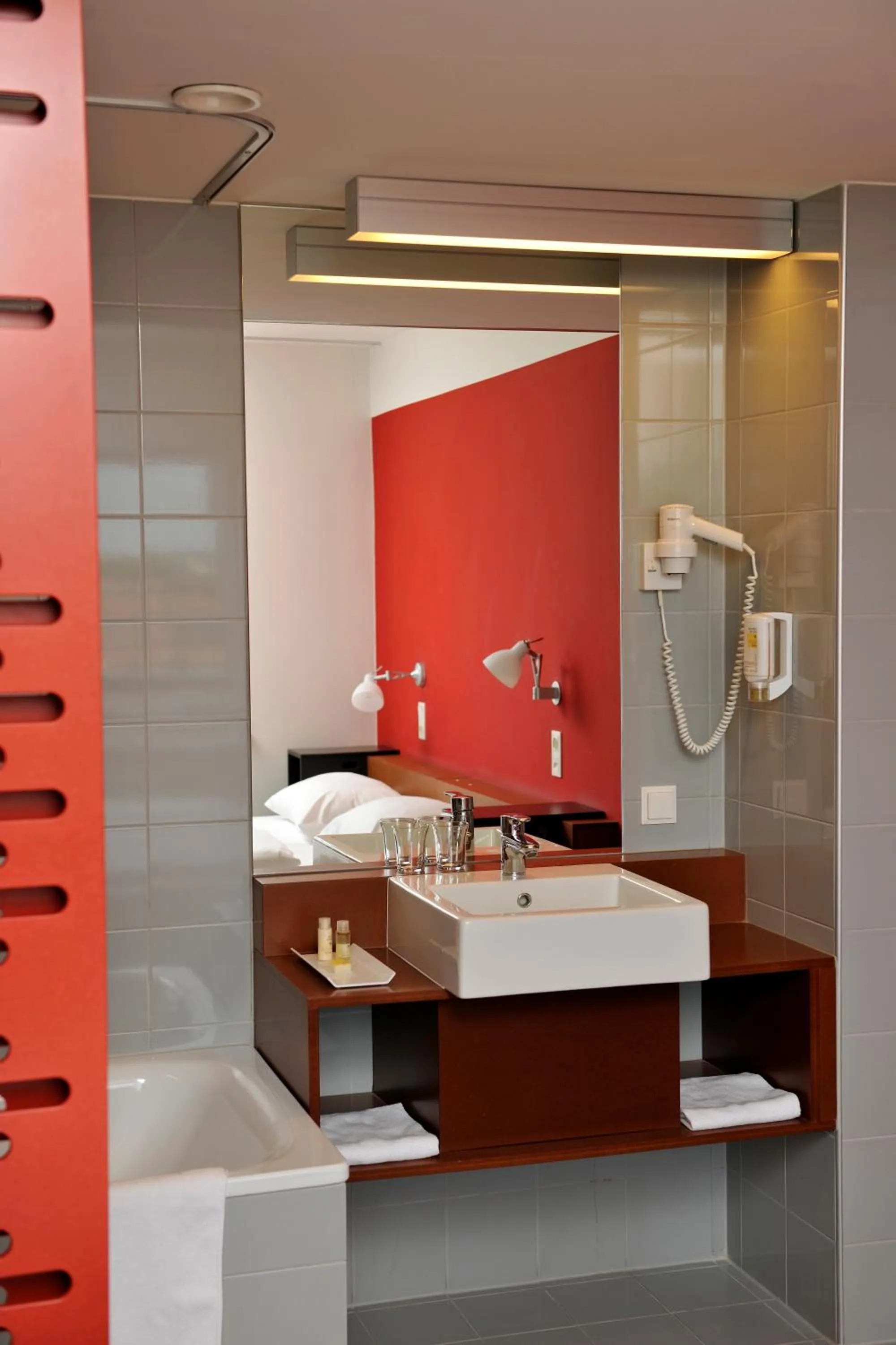 Bathroom in Kyriad Vienna Altmannsdorf