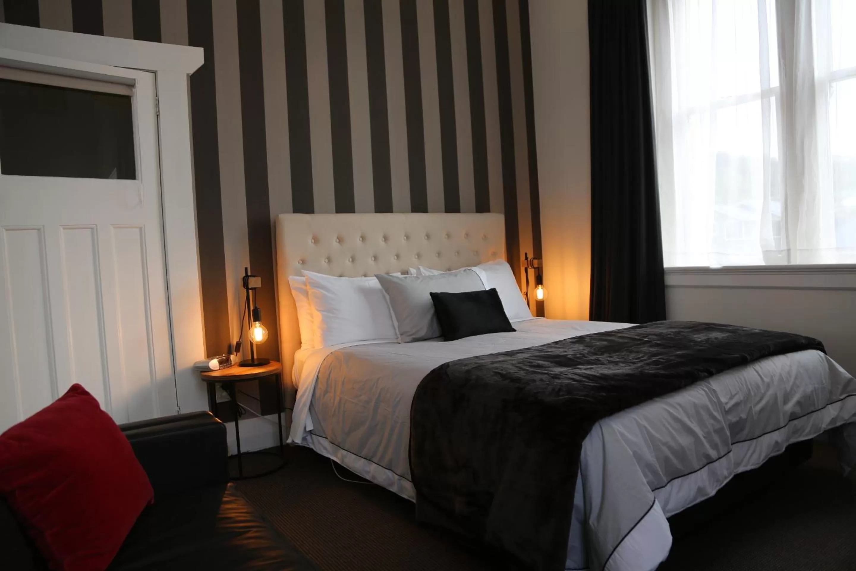 Majestic Mansions – Apartments at St Clair