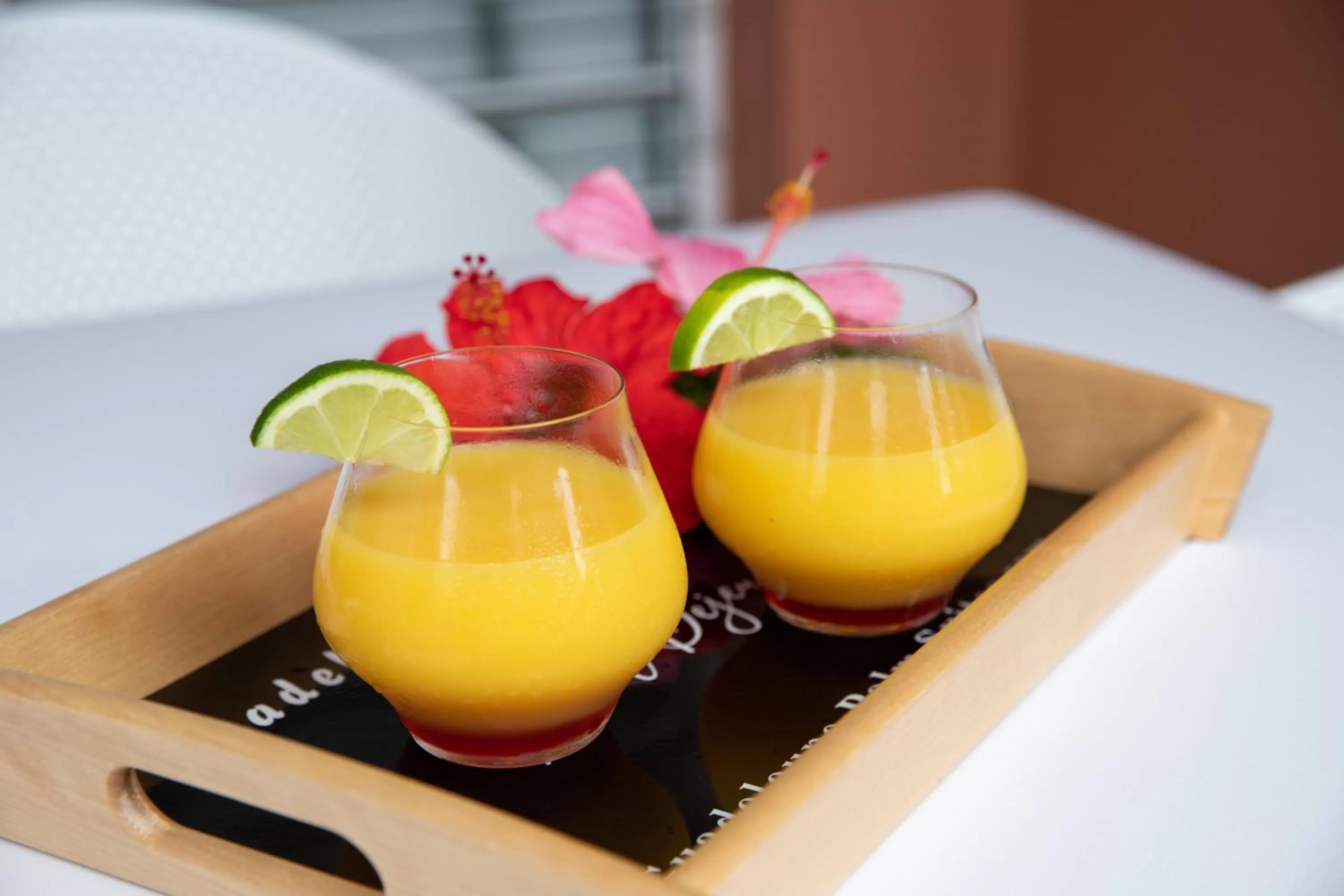 Food and drinks in Hôtel Guadeloupe Palm Suites