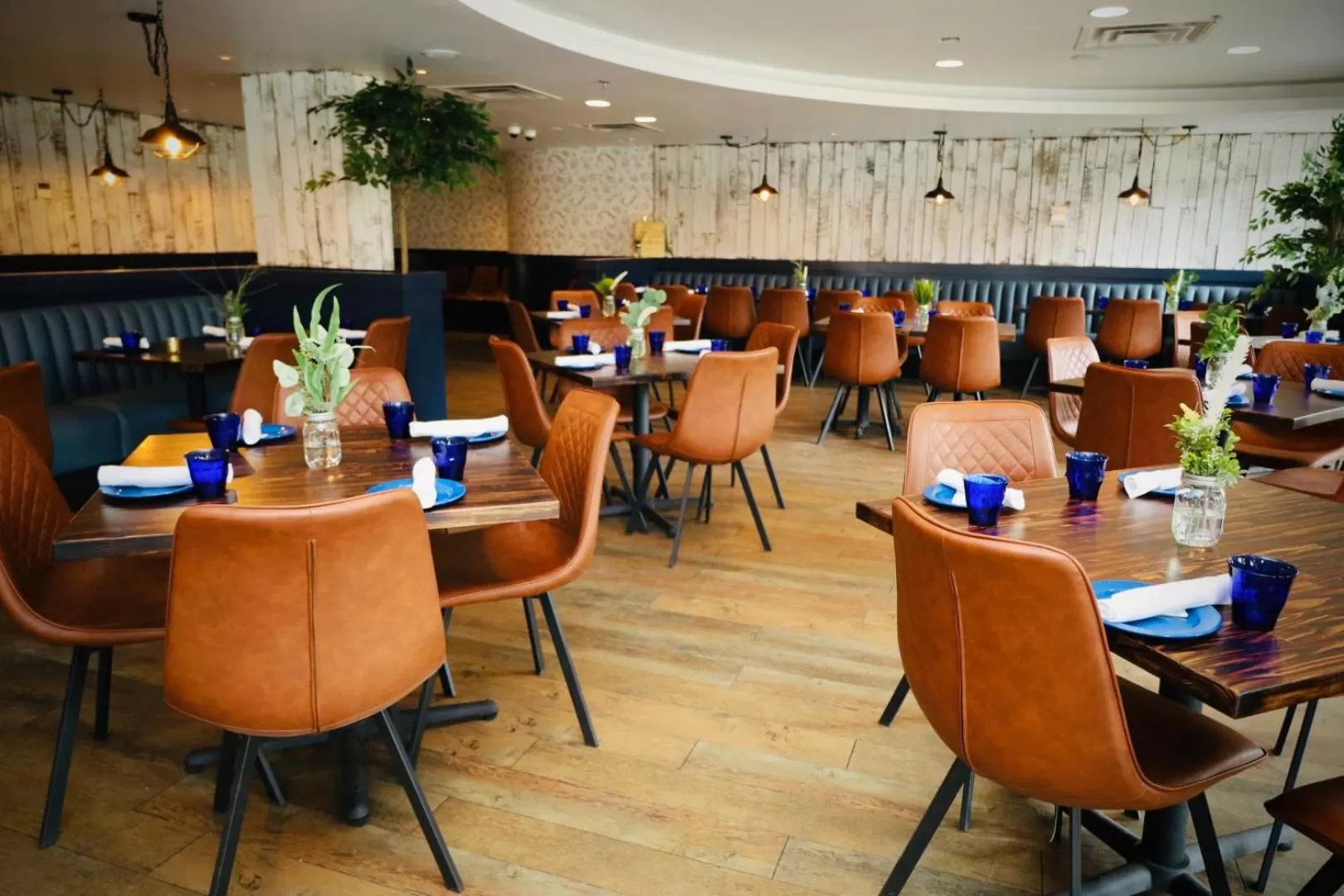 Restaurant/places to eat in Executive Suites Hotel and Resort, Squamish