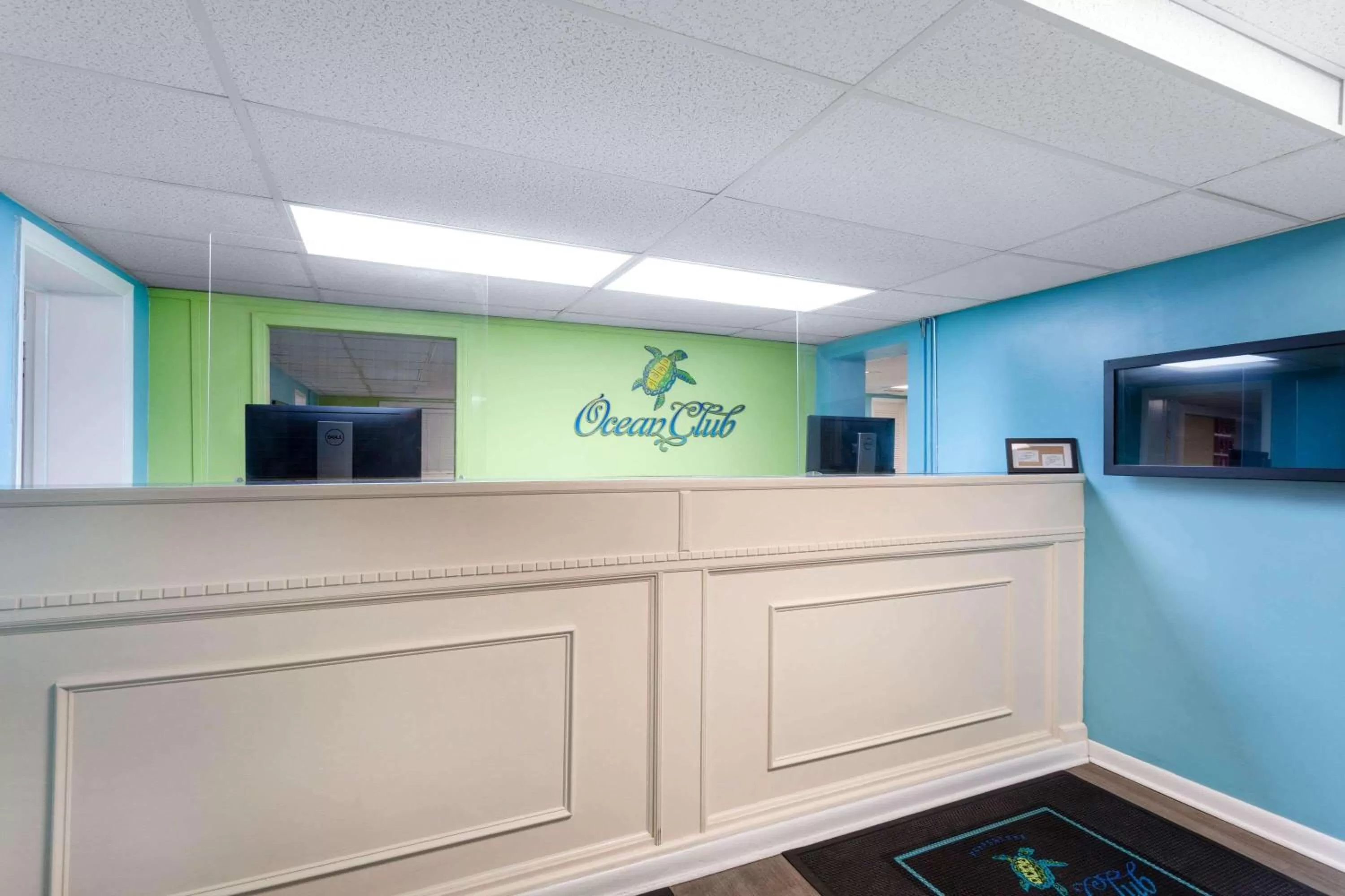 Lobby or reception in Ocean Club Resort Myrtle Beach a Ramada by Wyndham