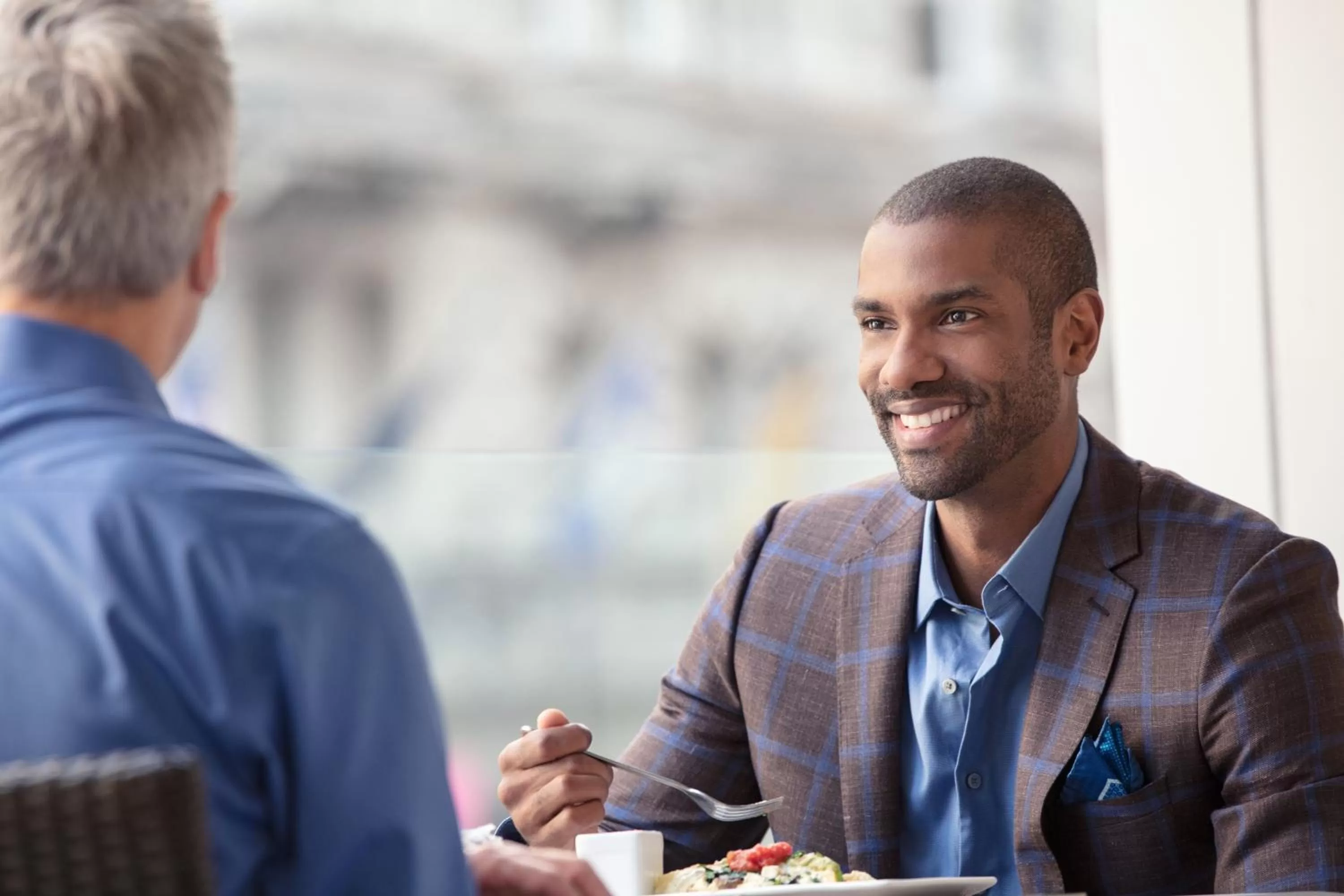 Dining area in Hyatt House Washington DC Downtown Convention Center