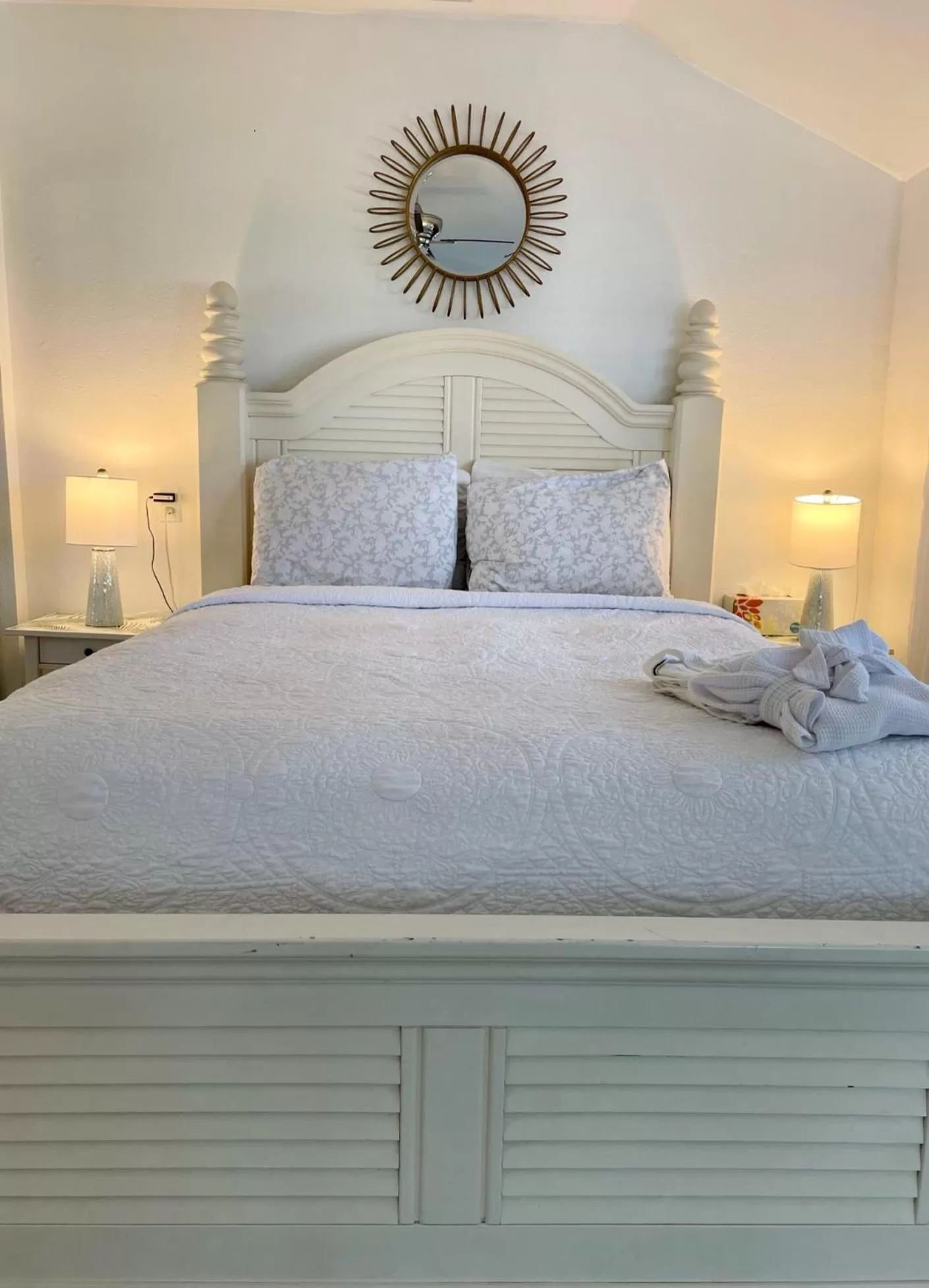 Bedroom, Bed in Turtle Beach Resort