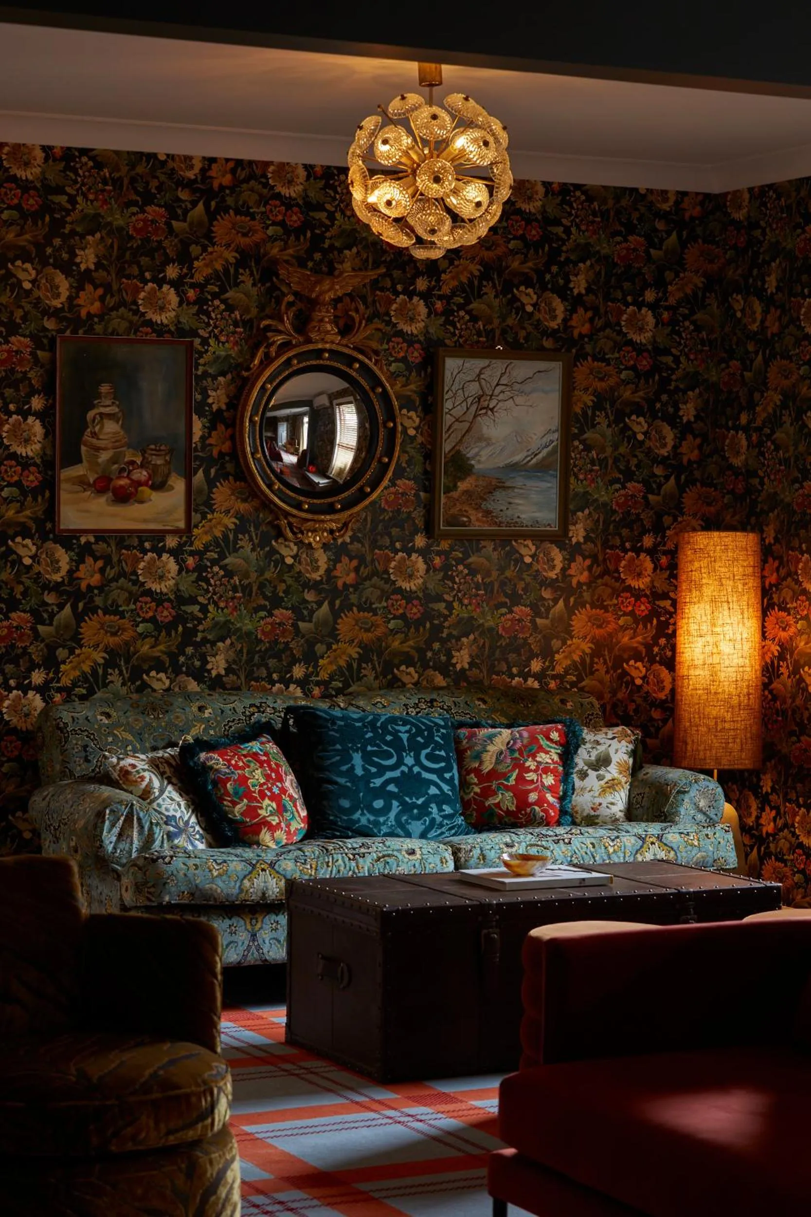 Communal lounge/ TV room in The Dairy Hotel Queenstown, A Naumi Chapter