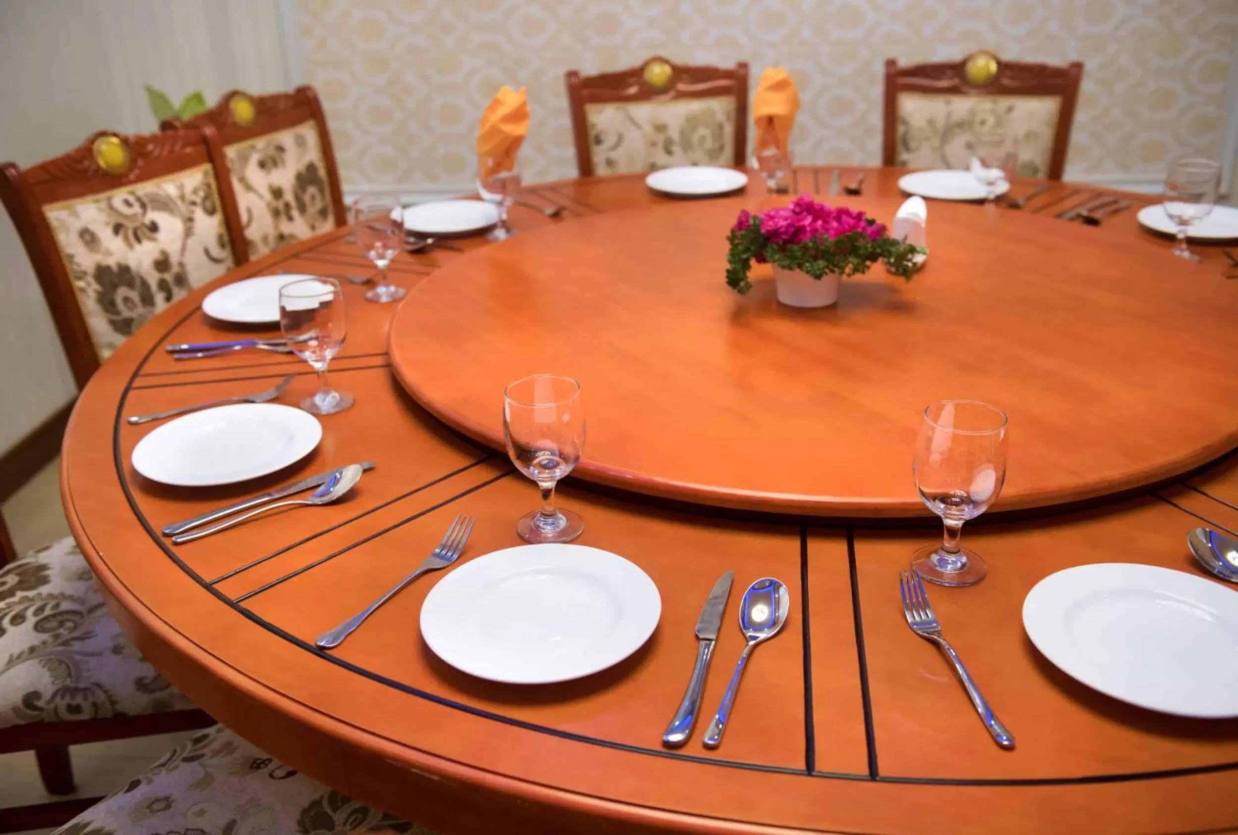 Banquet/Function facilities in Riverside Hotel