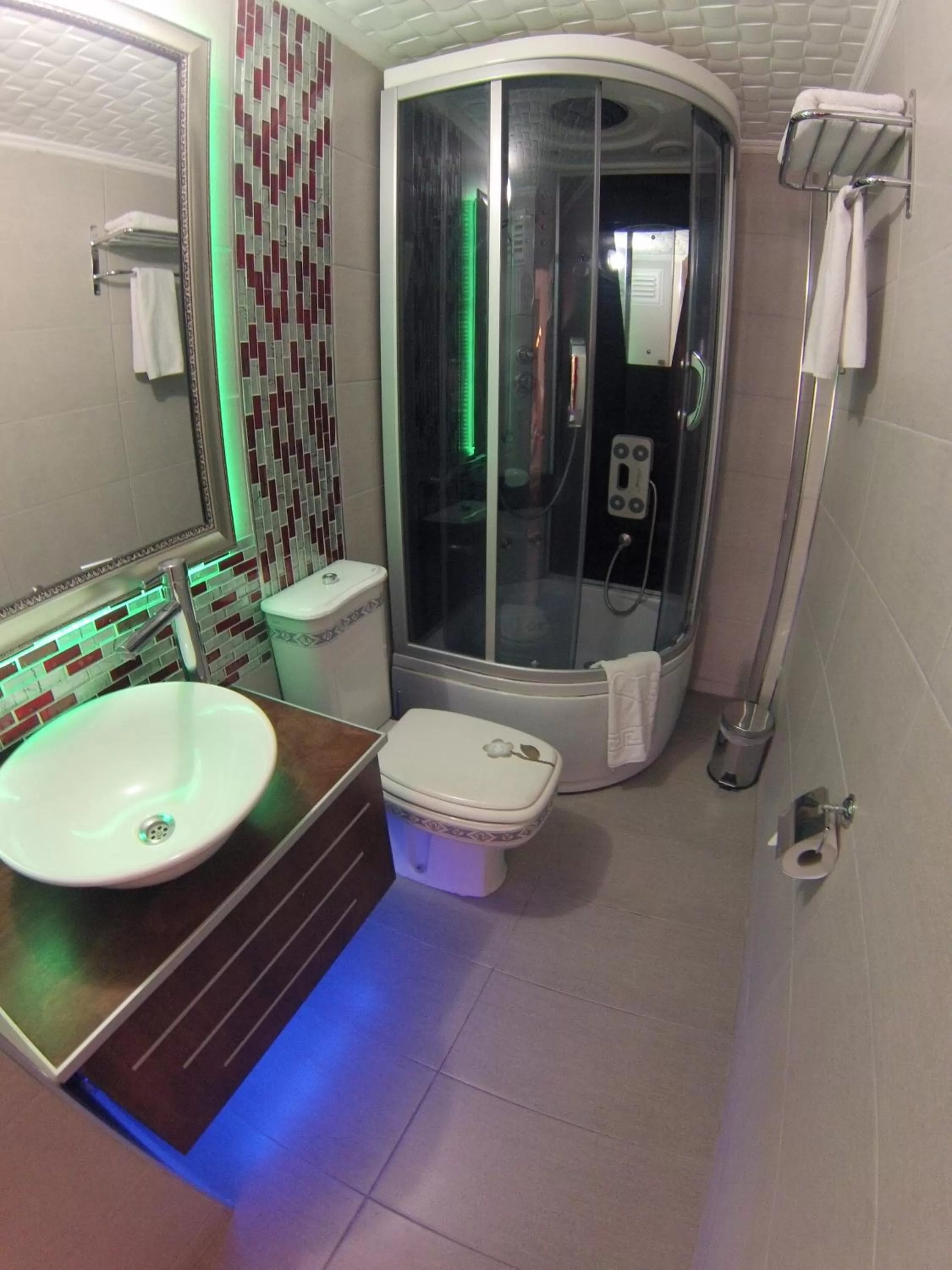 Bathroom in Ayvazali Hotel