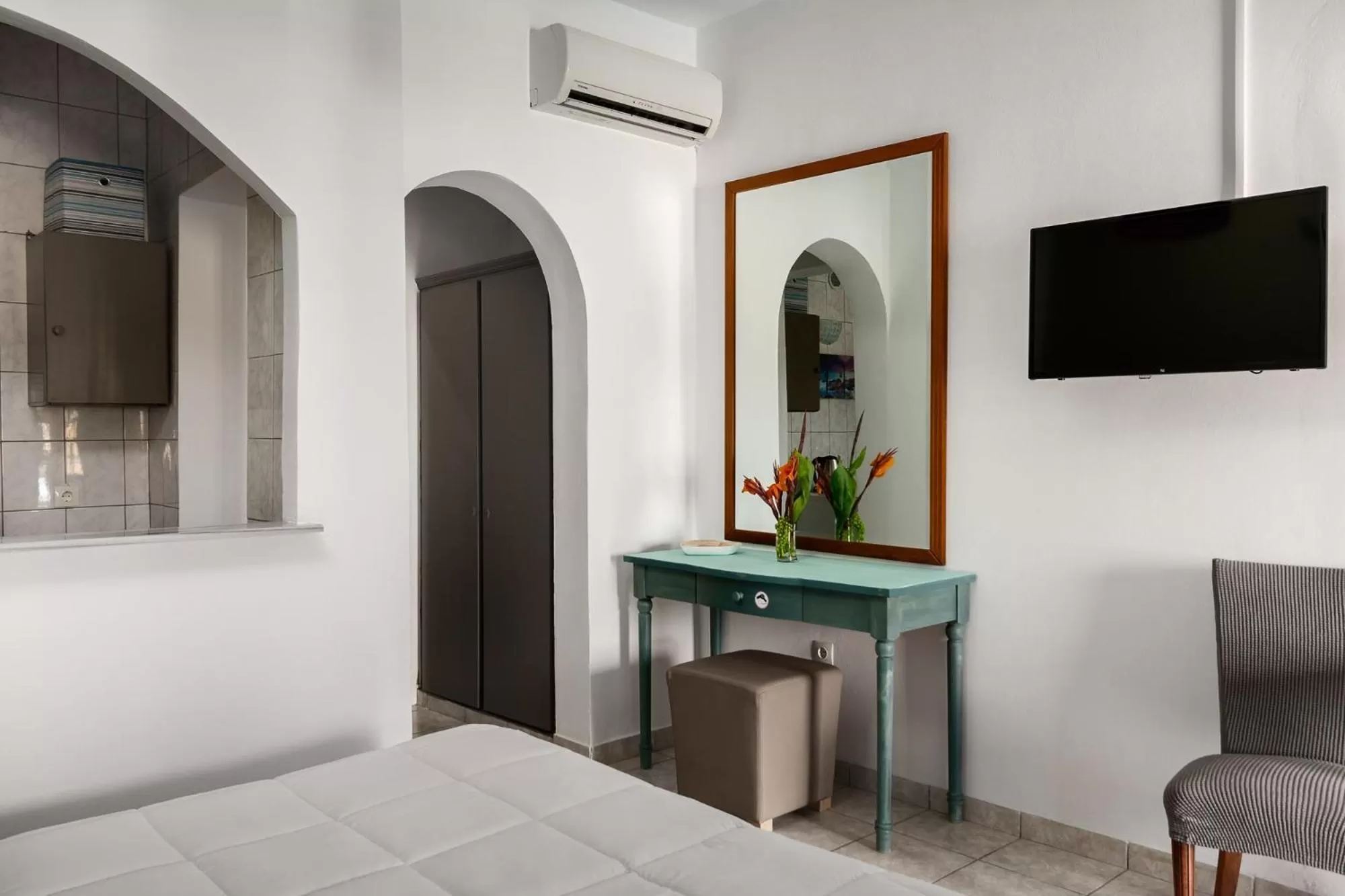 Bed in Sunsea Wellness Resort