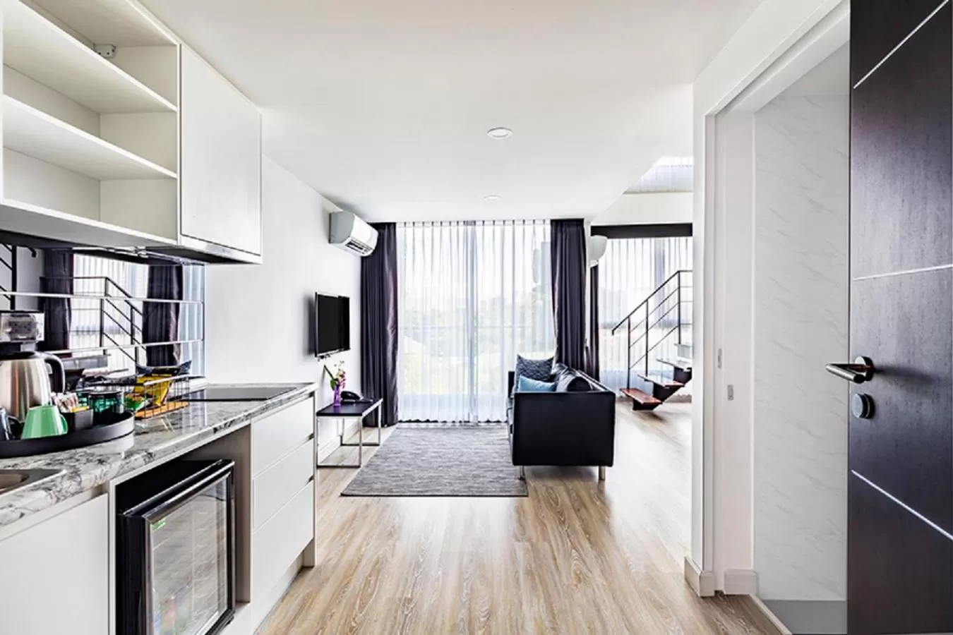 Kitchen or kitchenette in The Rizin