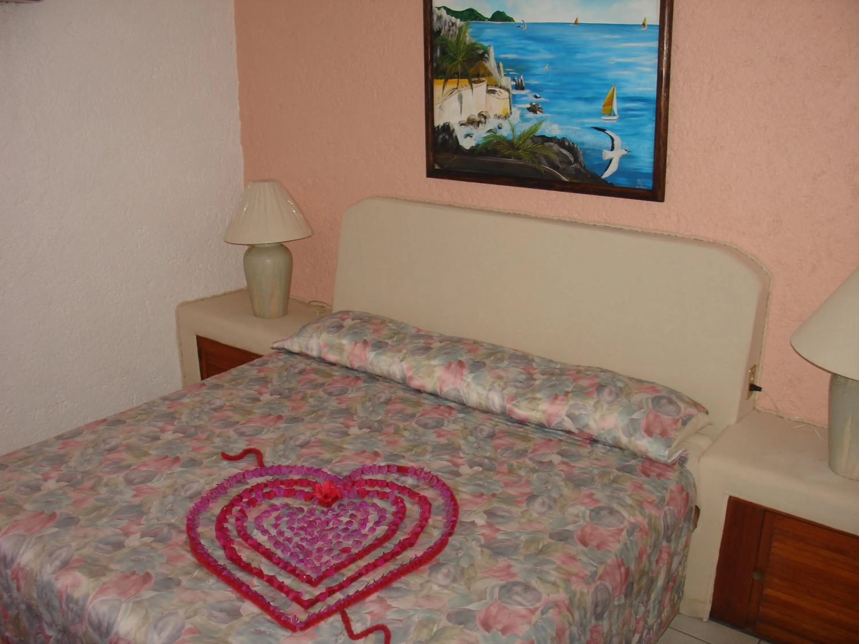 Bedroom, Bed in Coral Ixtapa