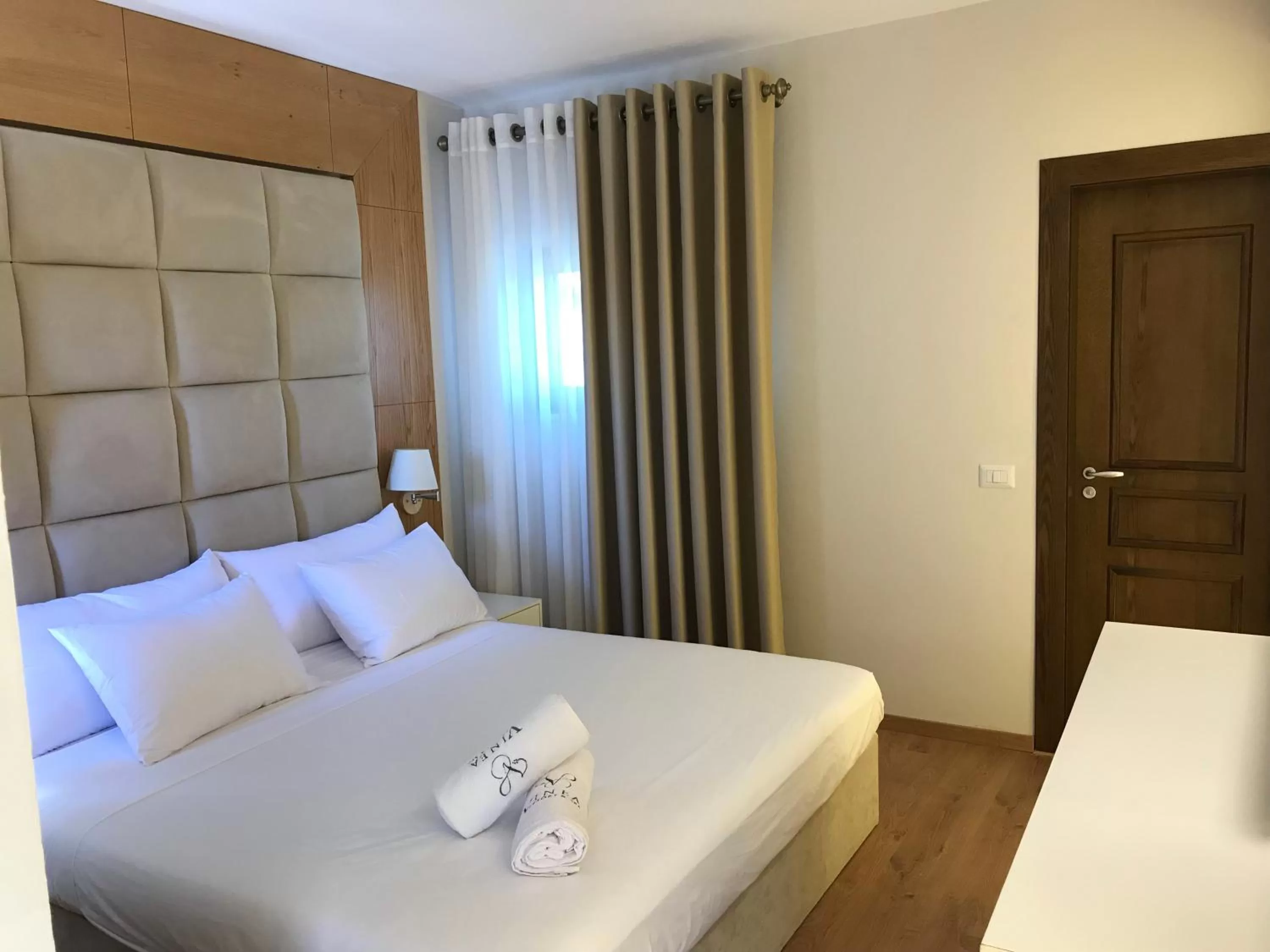 Photo of the whole room, Bed in Vinea Resort