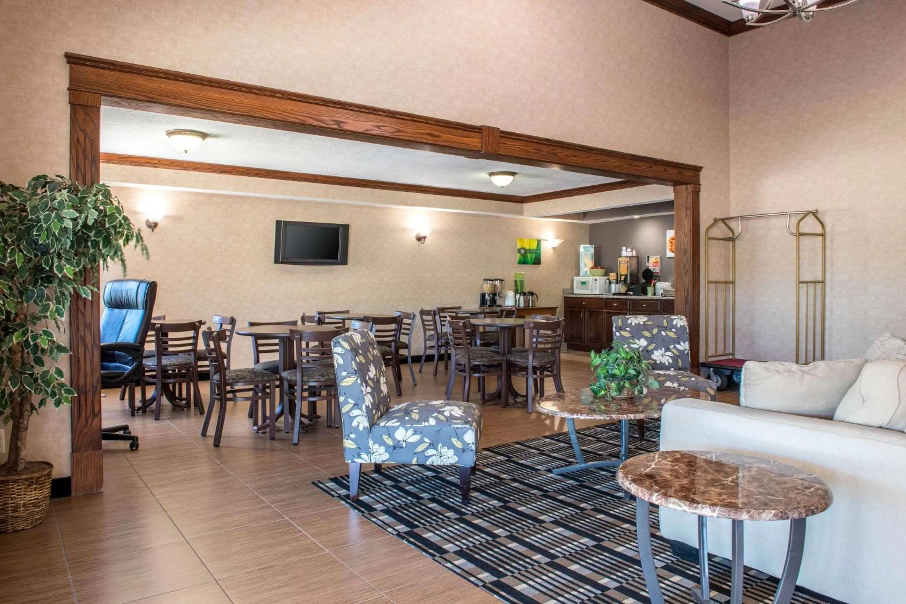 Lobby or reception in Quality Inn Meadville