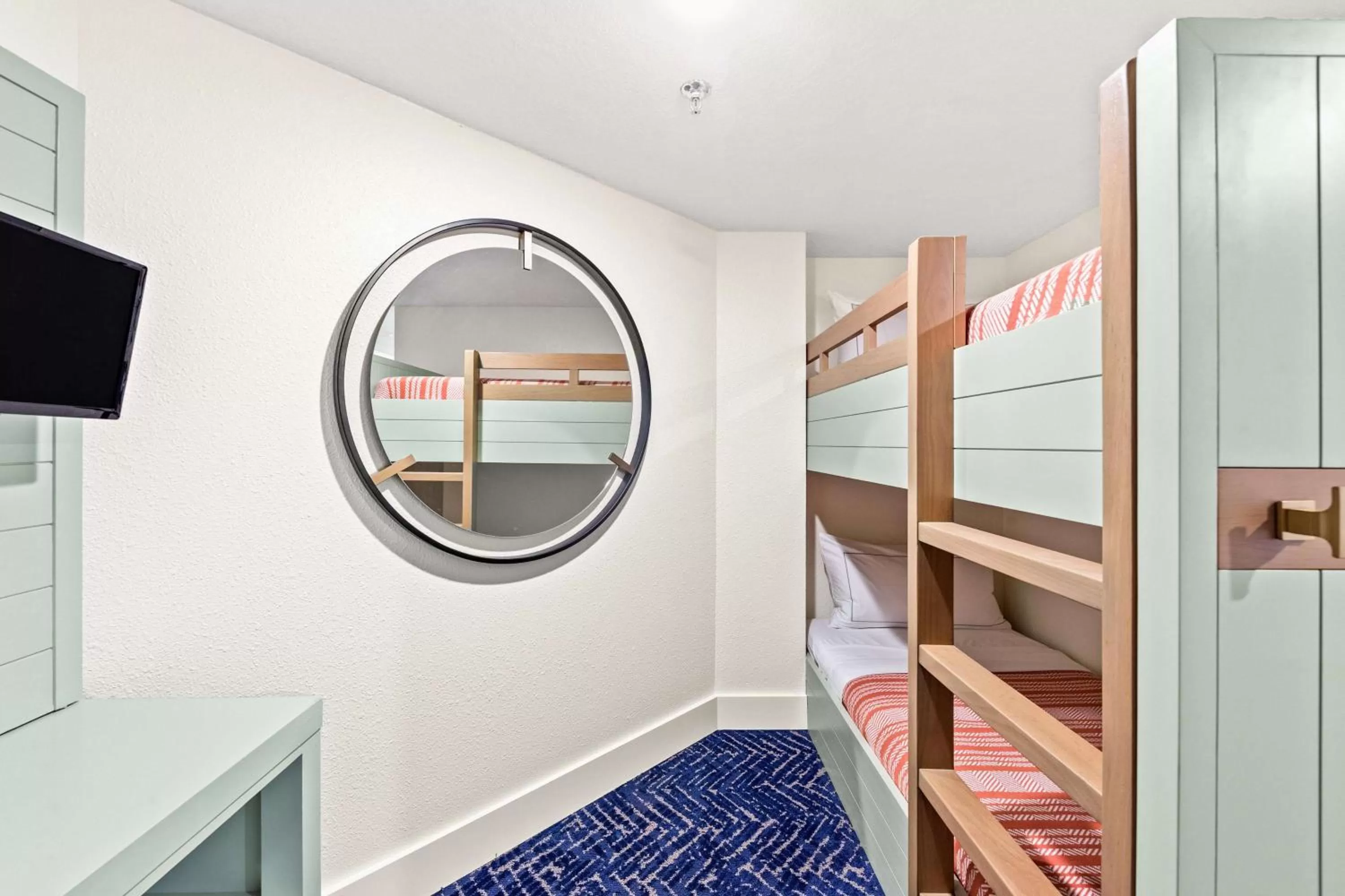 Bed in Hilton Sandestin Beach Golf Resort & Spa