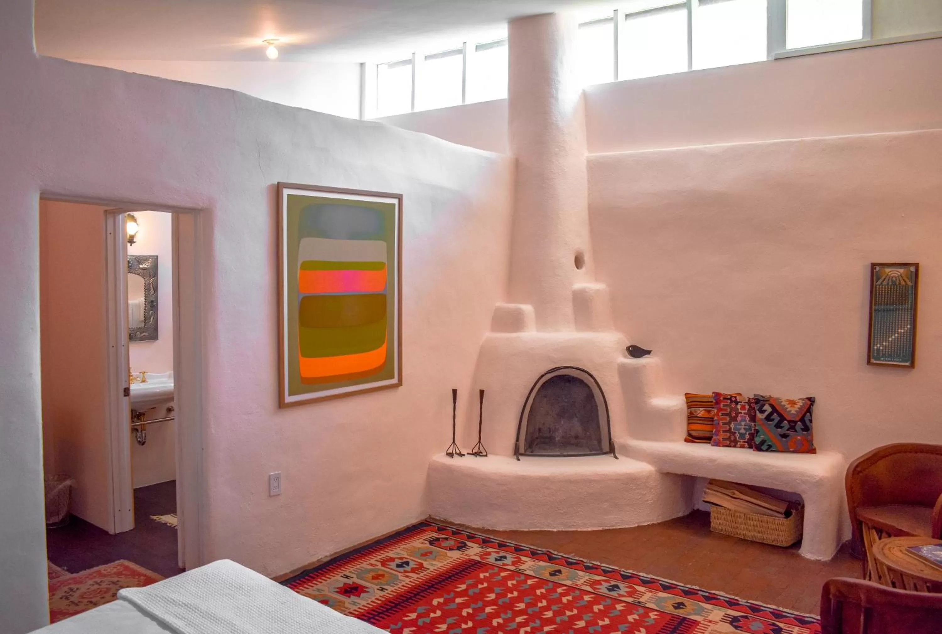 Photo of the whole room, Bed in The Parador