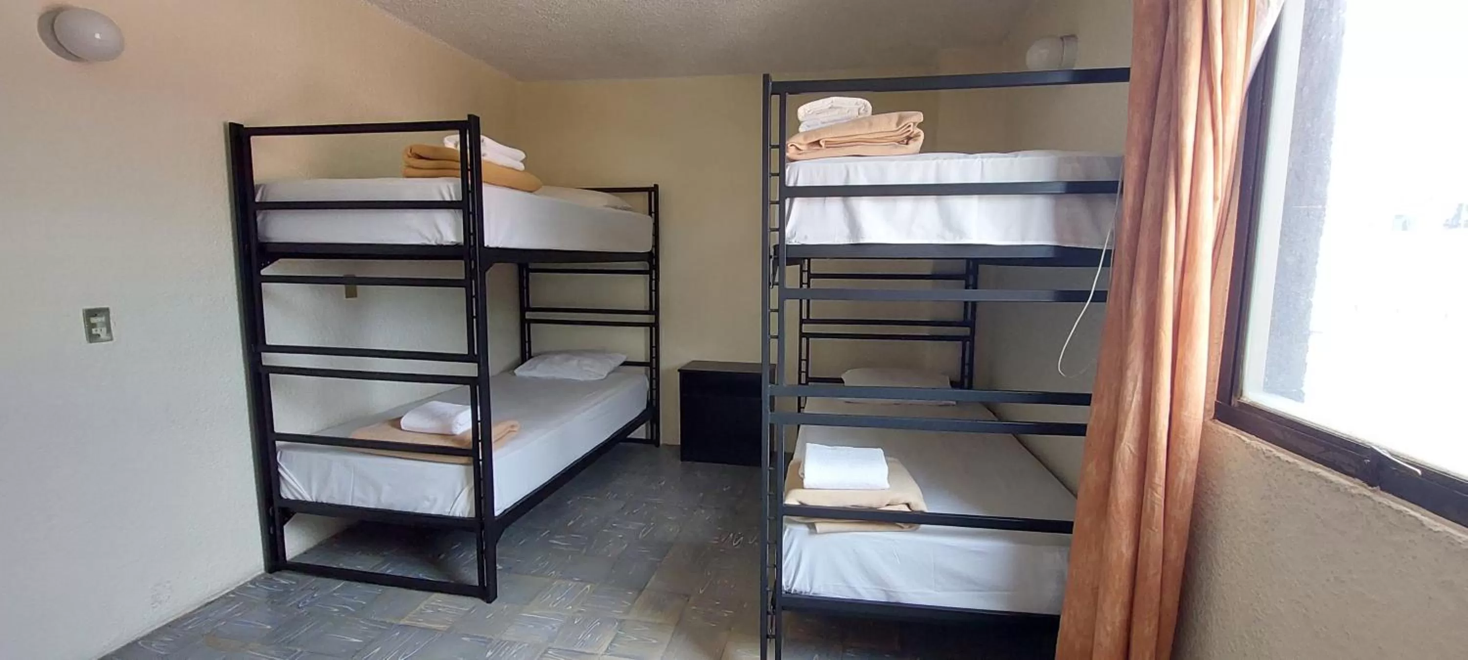 Photo of the whole room, Bed in Residencias Señorial